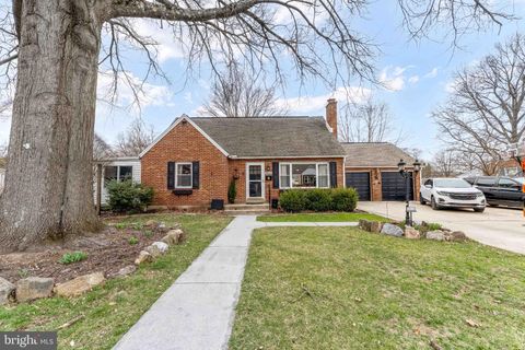 3612 SCHOOLHOUSE LANE HARRISBURG PA 17109