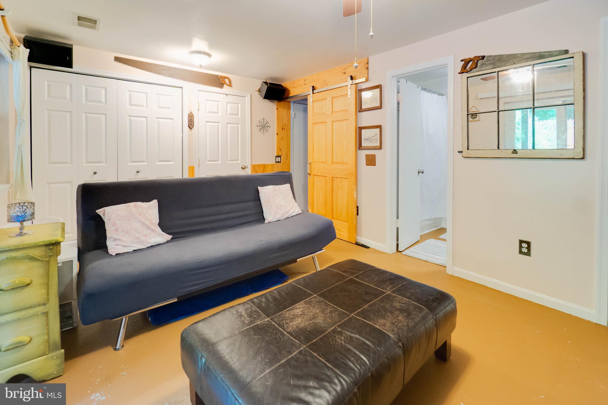 CARROLL PARK MANOR - Residential