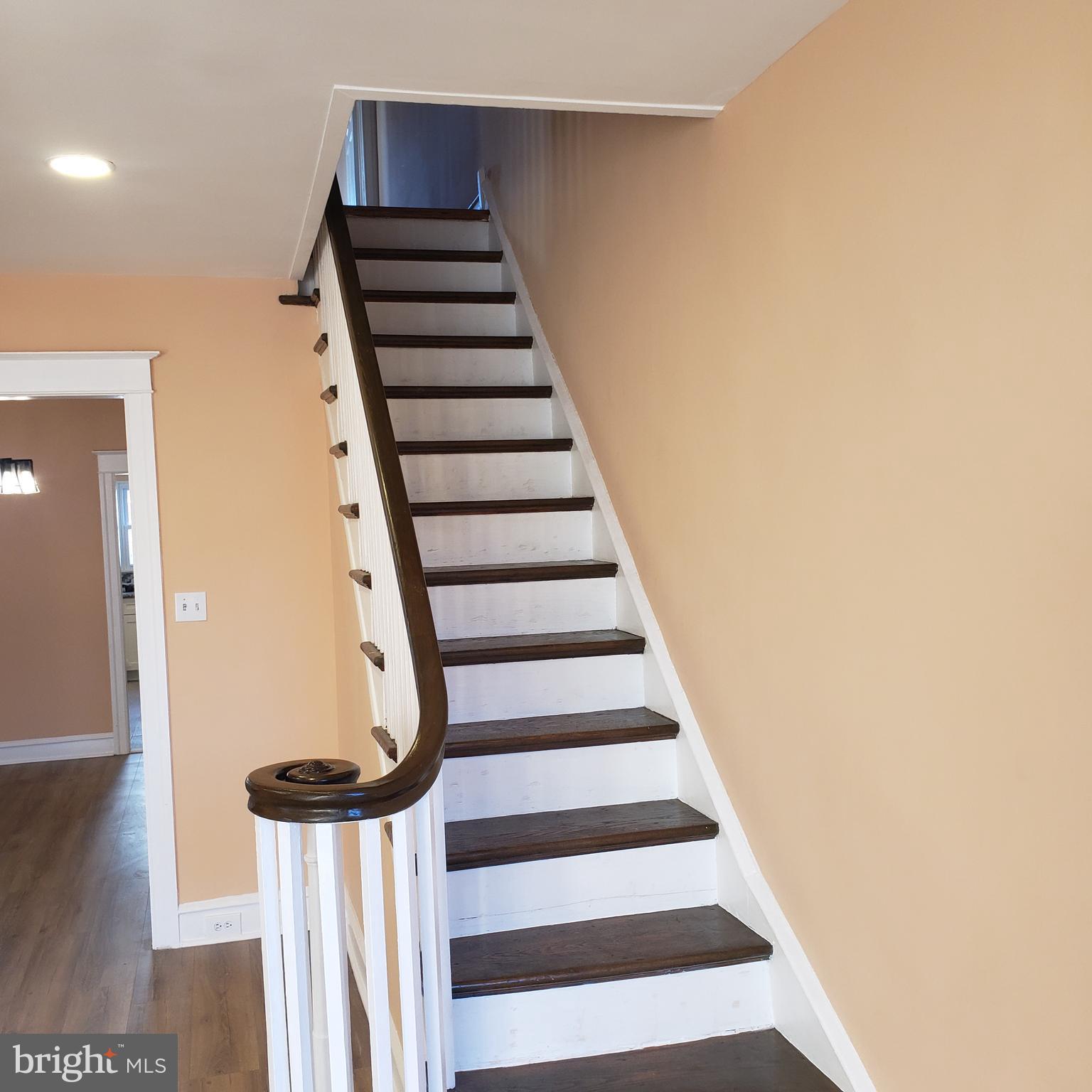 COBBS CREEK - Residential