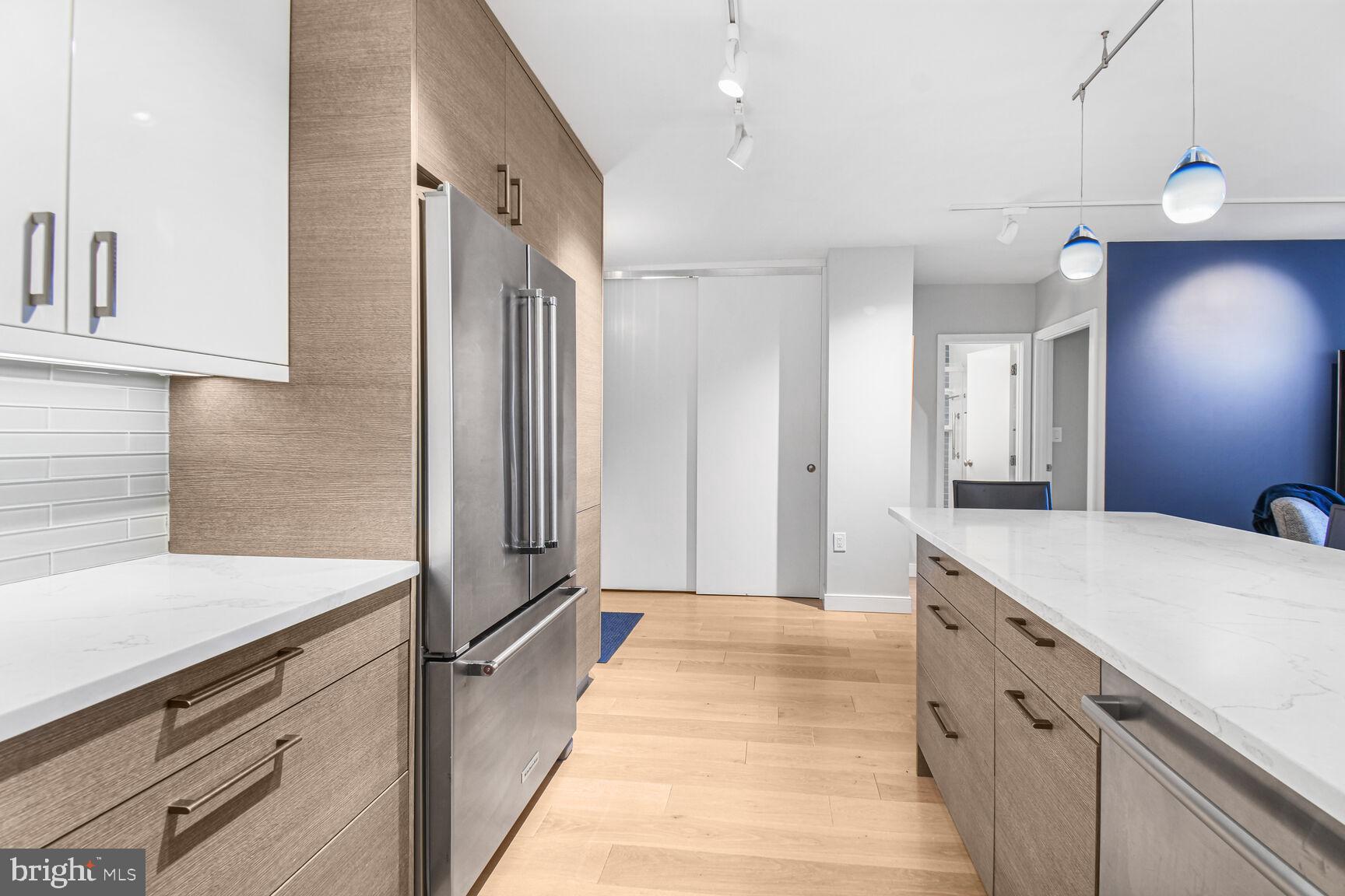 RIVIERA OF CHEVY CHASE - Land