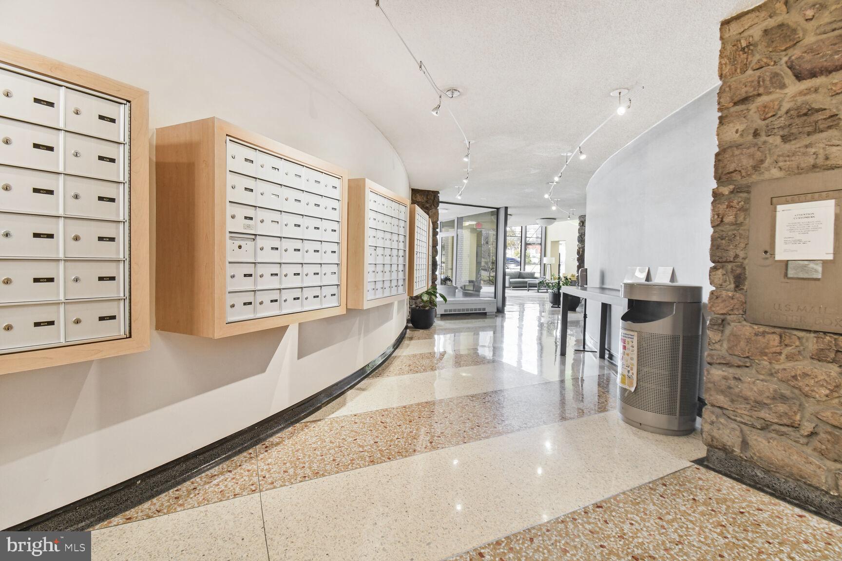 RIVIERA OF CHEVY CHASE - Land