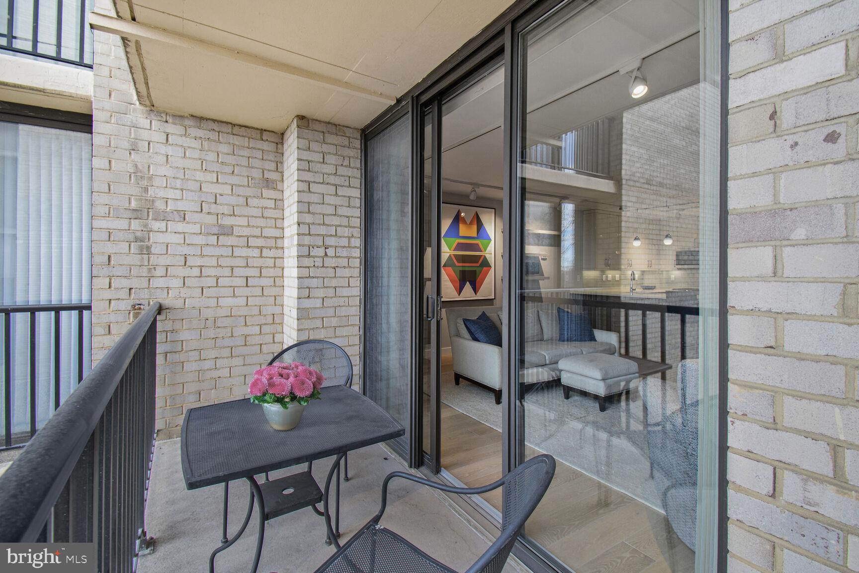 RIVIERA OF CHEVY CHASE - Land