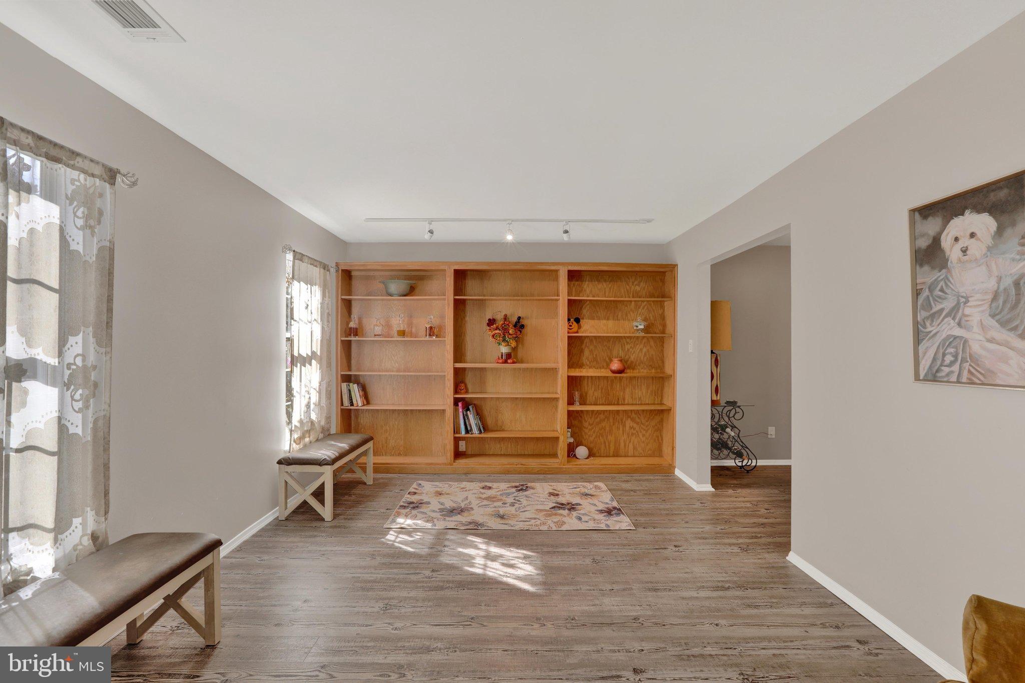7 ANDOVER PLACE