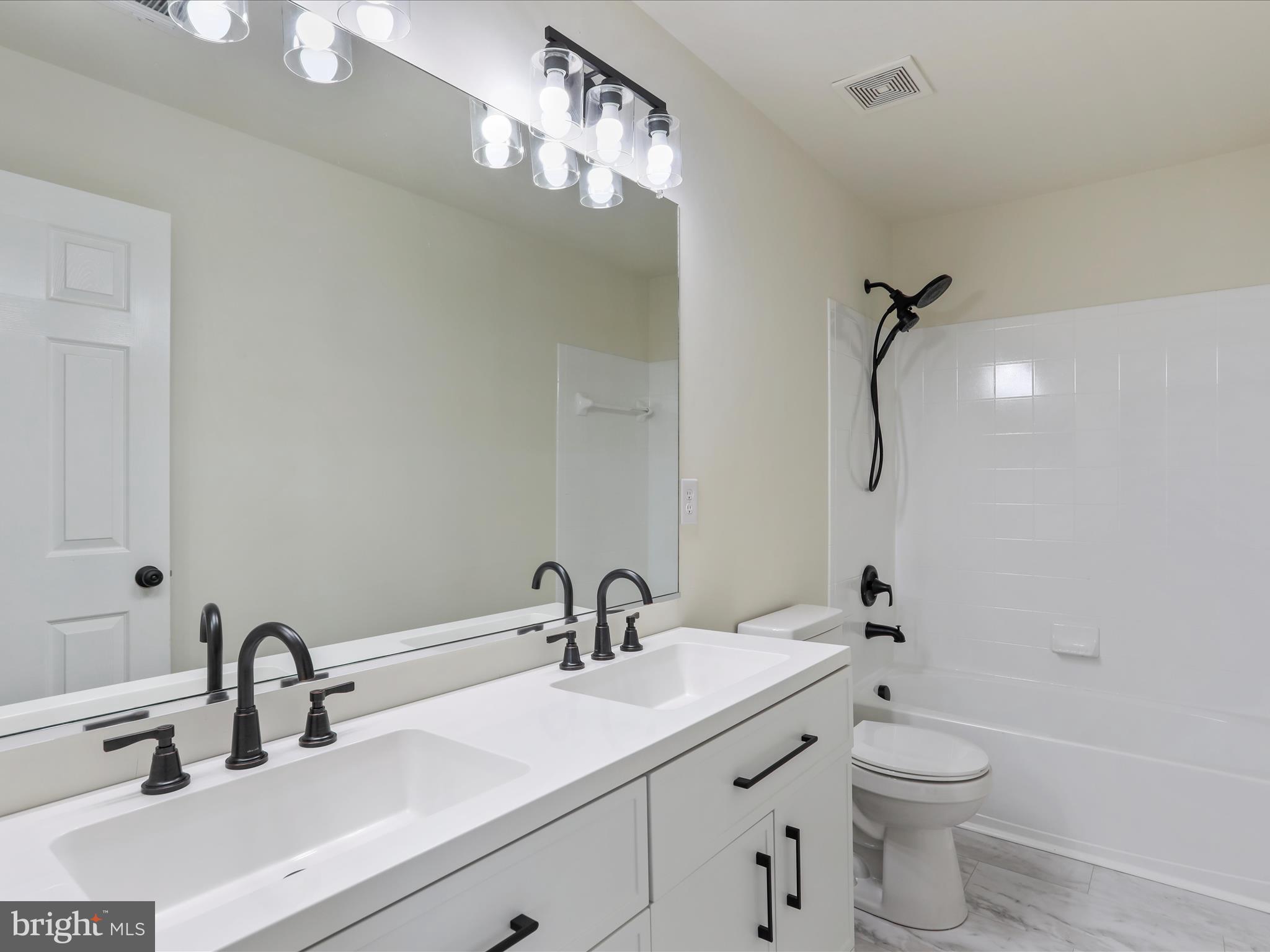 SHENANDOAH SPRINGS - Residential