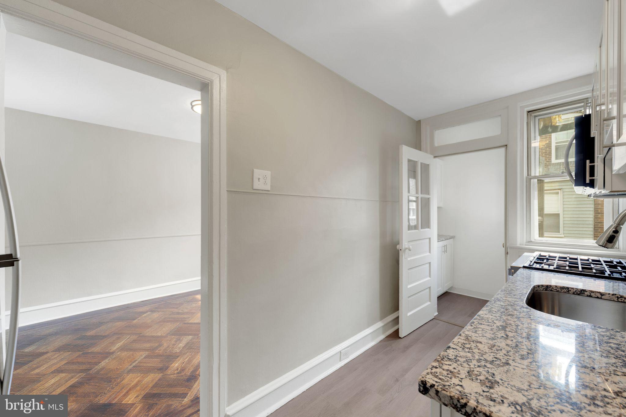 PHILADELPHIA (SOUTHWEST) - Residential