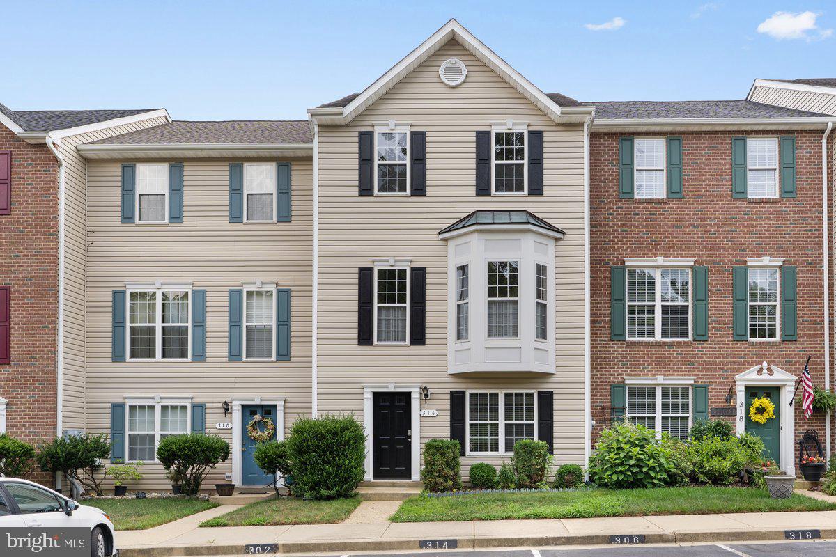314 CAMBRIDGE PLACE