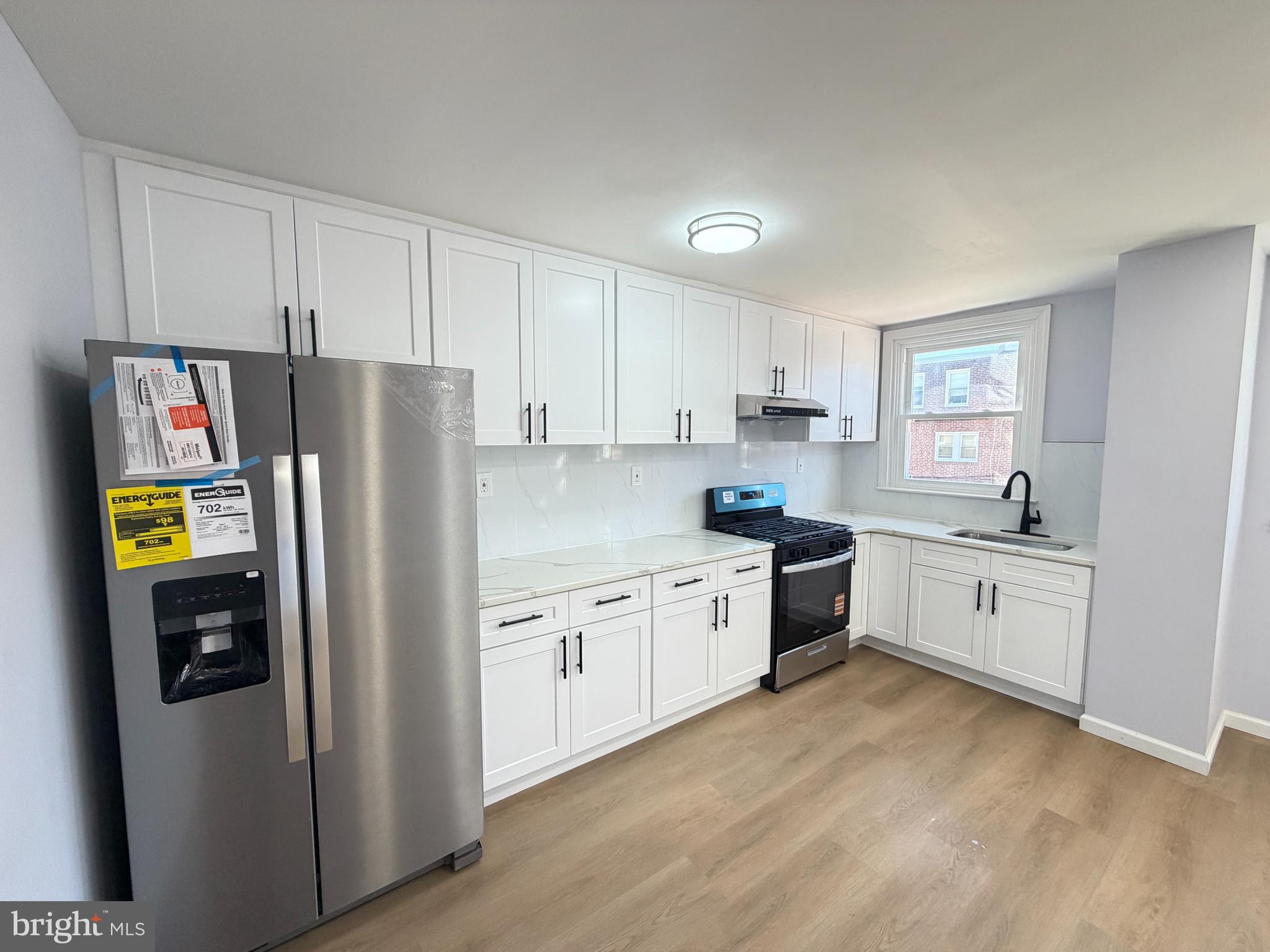 MAYFAIR - Residential