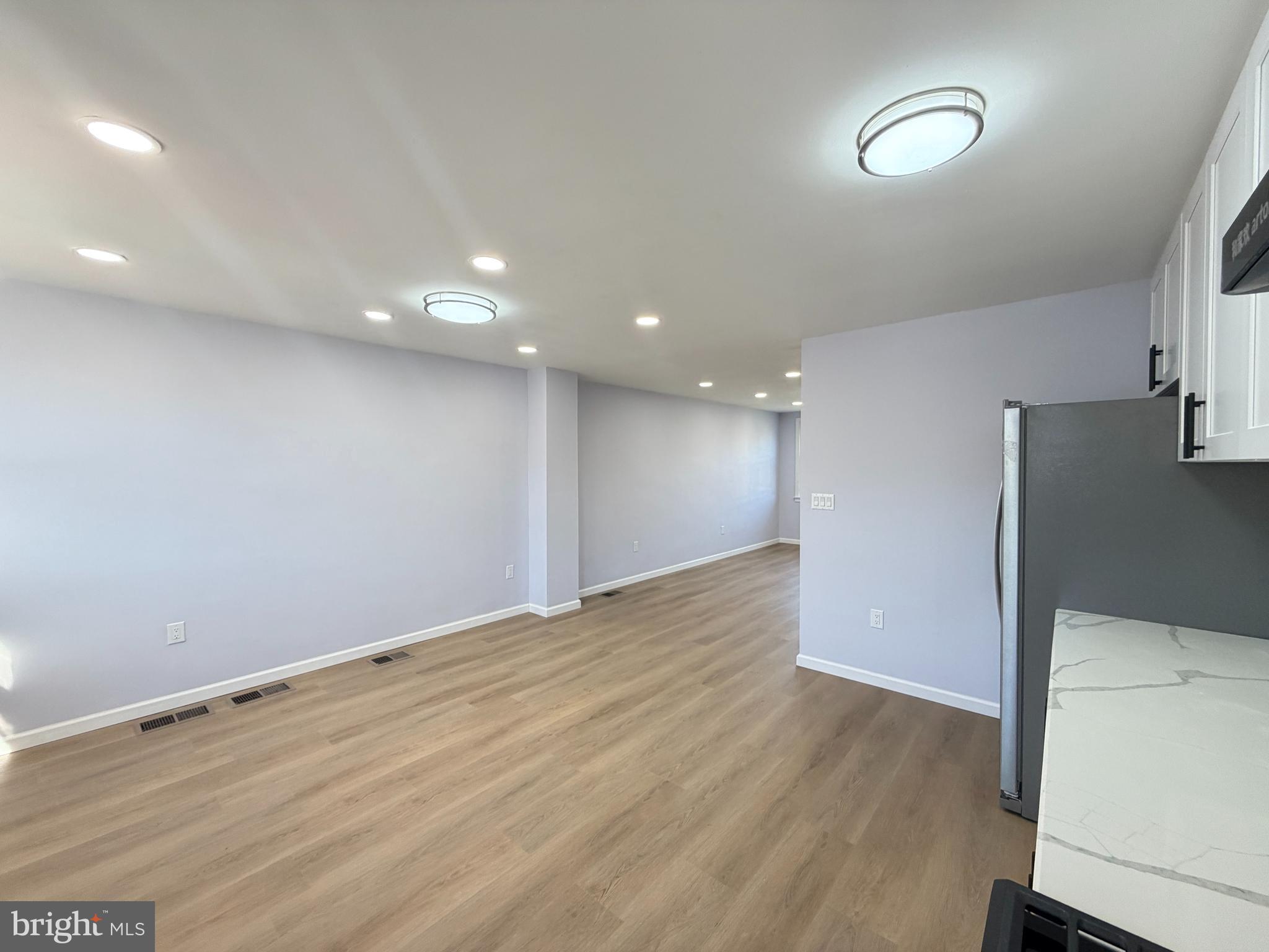 MAYFAIR - Residential