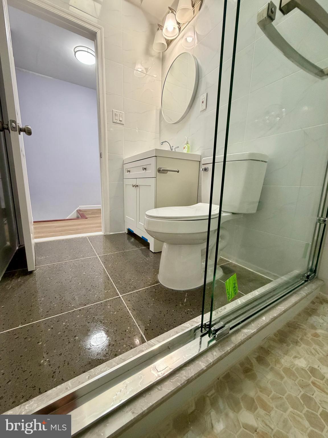 MAYFAIR - Residential