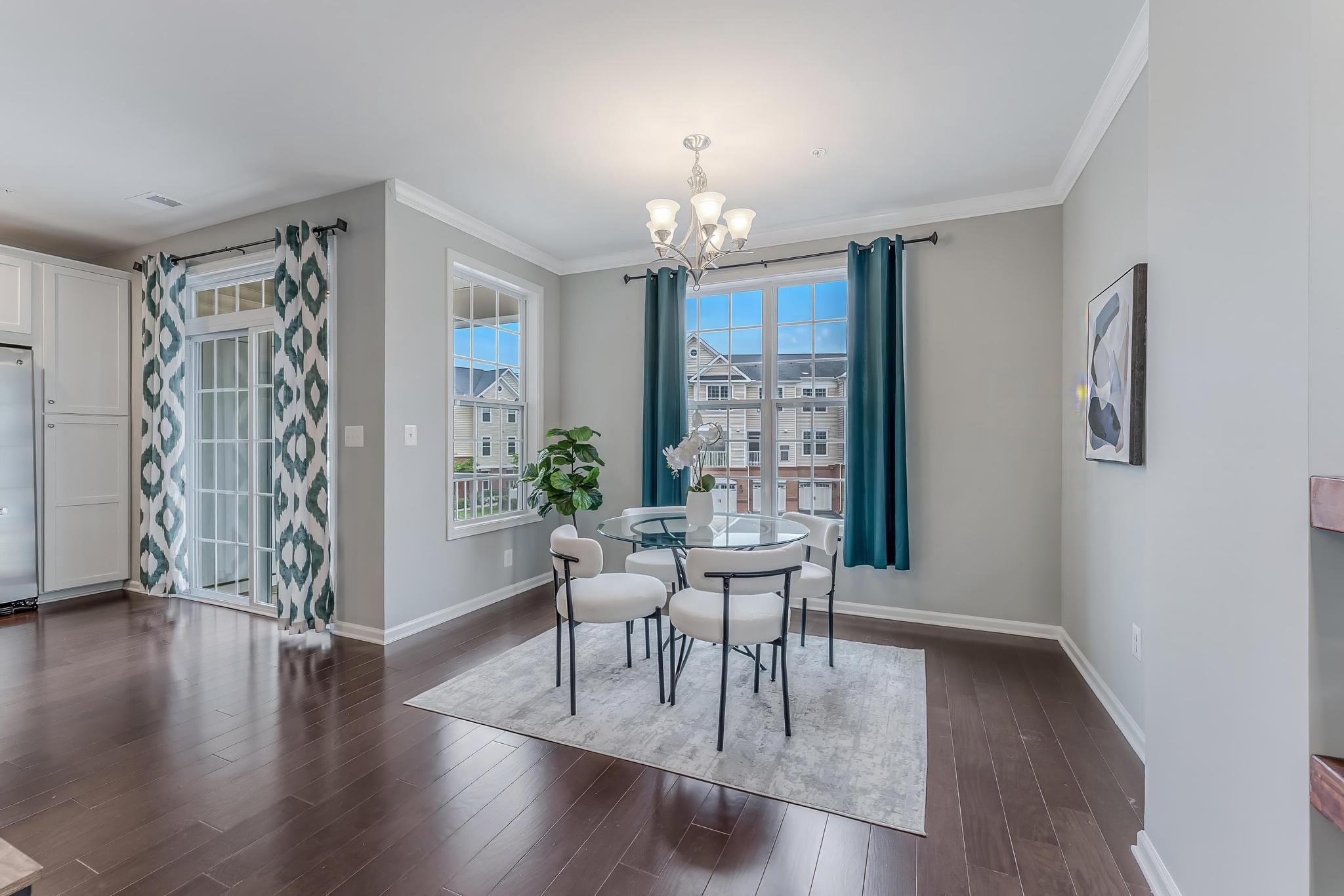 RIDGES AT LOUDOUN VALLEY - Residential
