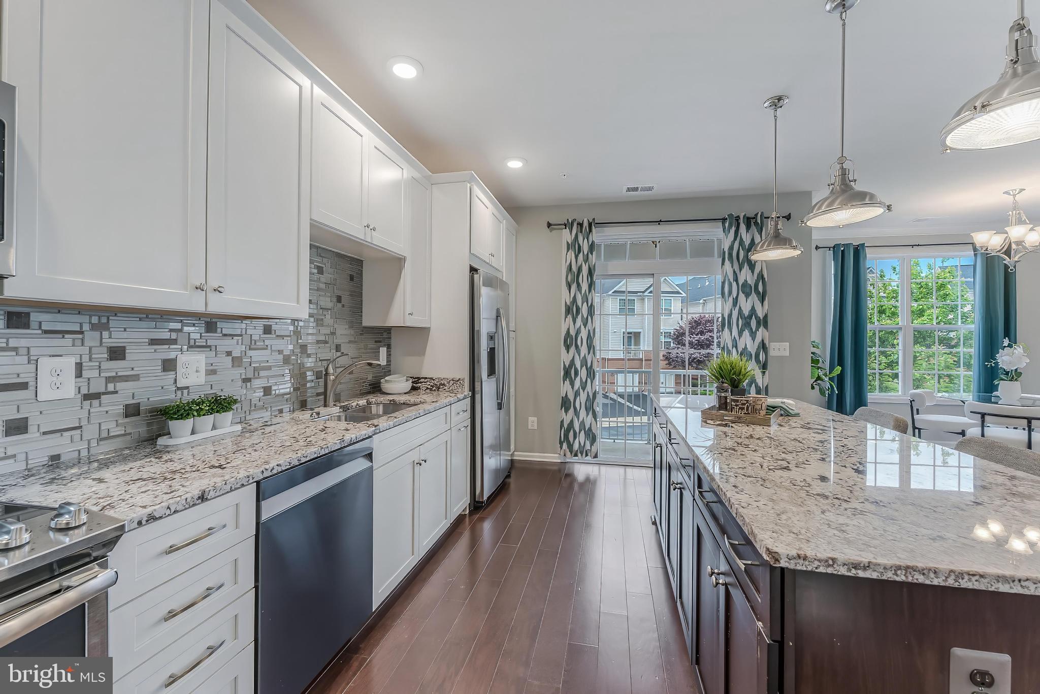 RIDGES AT LOUDOUN VALLEY - Residential