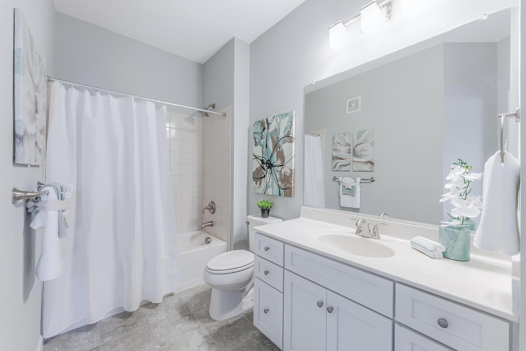 RIDGES AT LOUDOUN VALLEY - Residential
