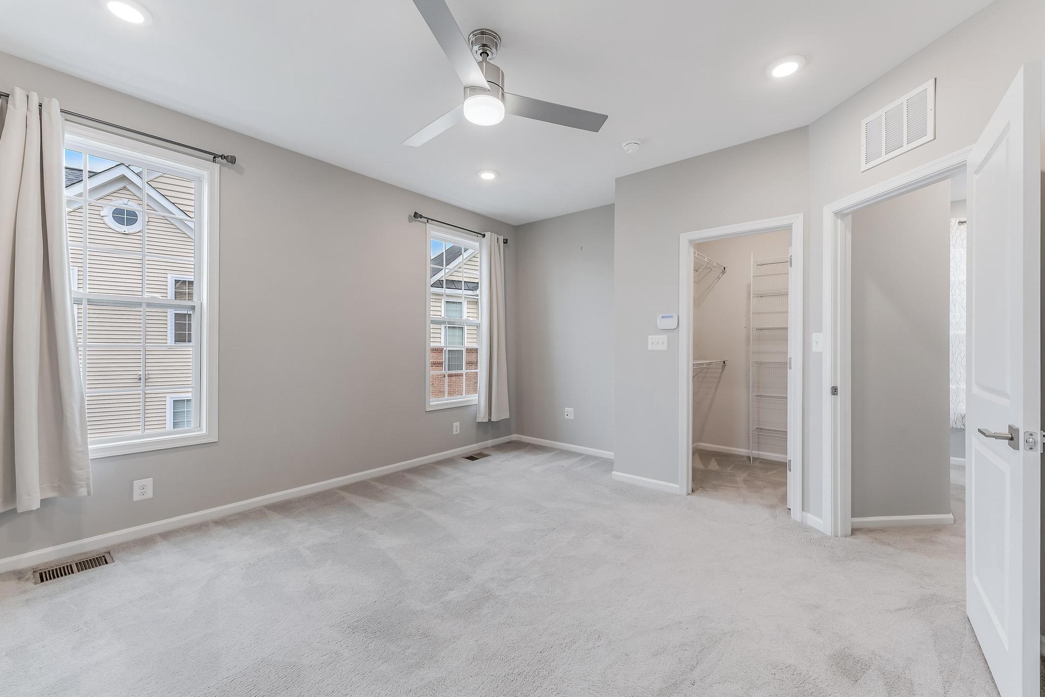 RIDGES AT LOUDOUN VALLEY - Residential