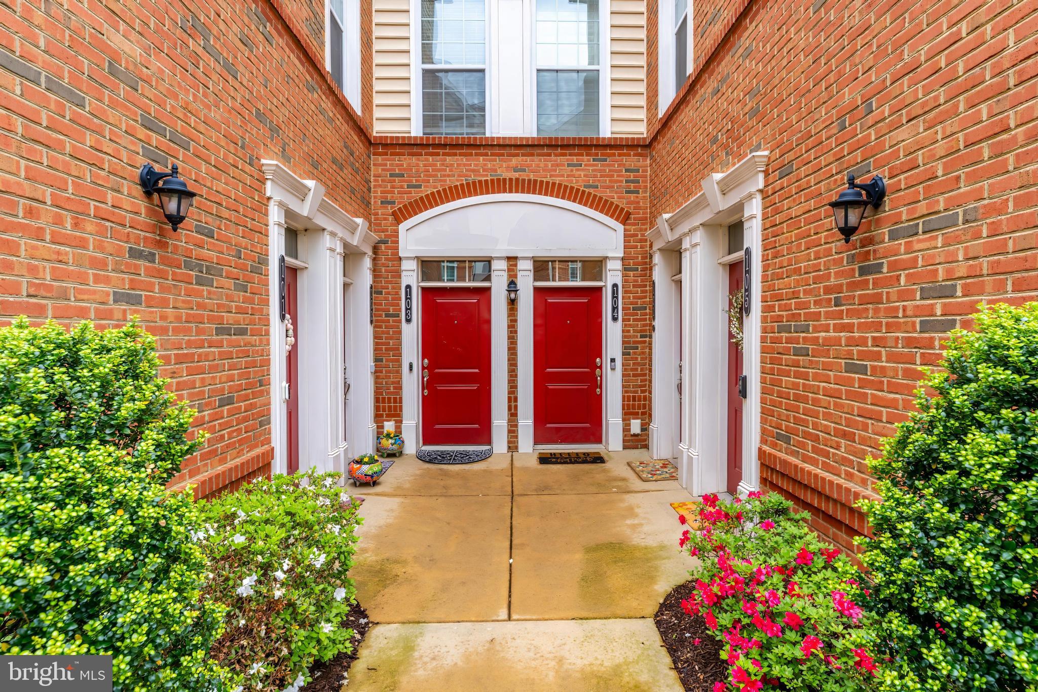 RIDGES AT LOUDOUN VALLEY - Residential
