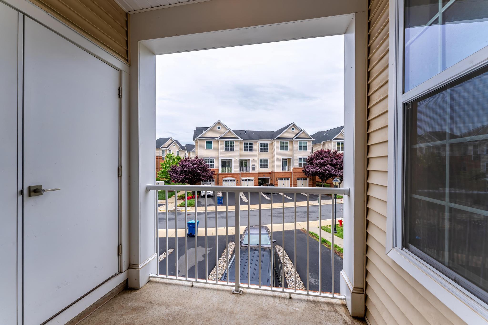 RIDGES AT LOUDOUN VALLEY - Residential