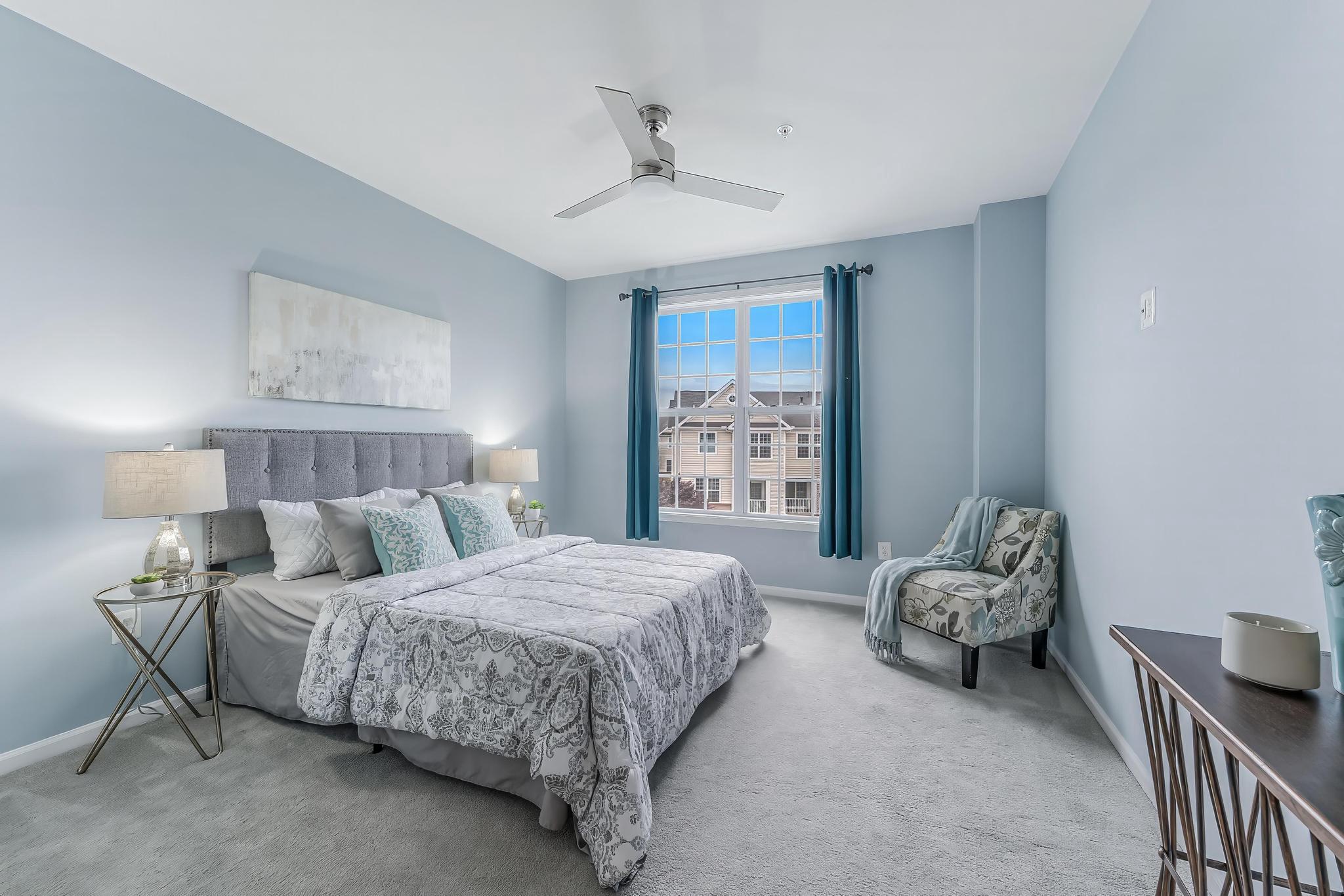 RIDGES AT LOUDOUN VALLEY - Residential