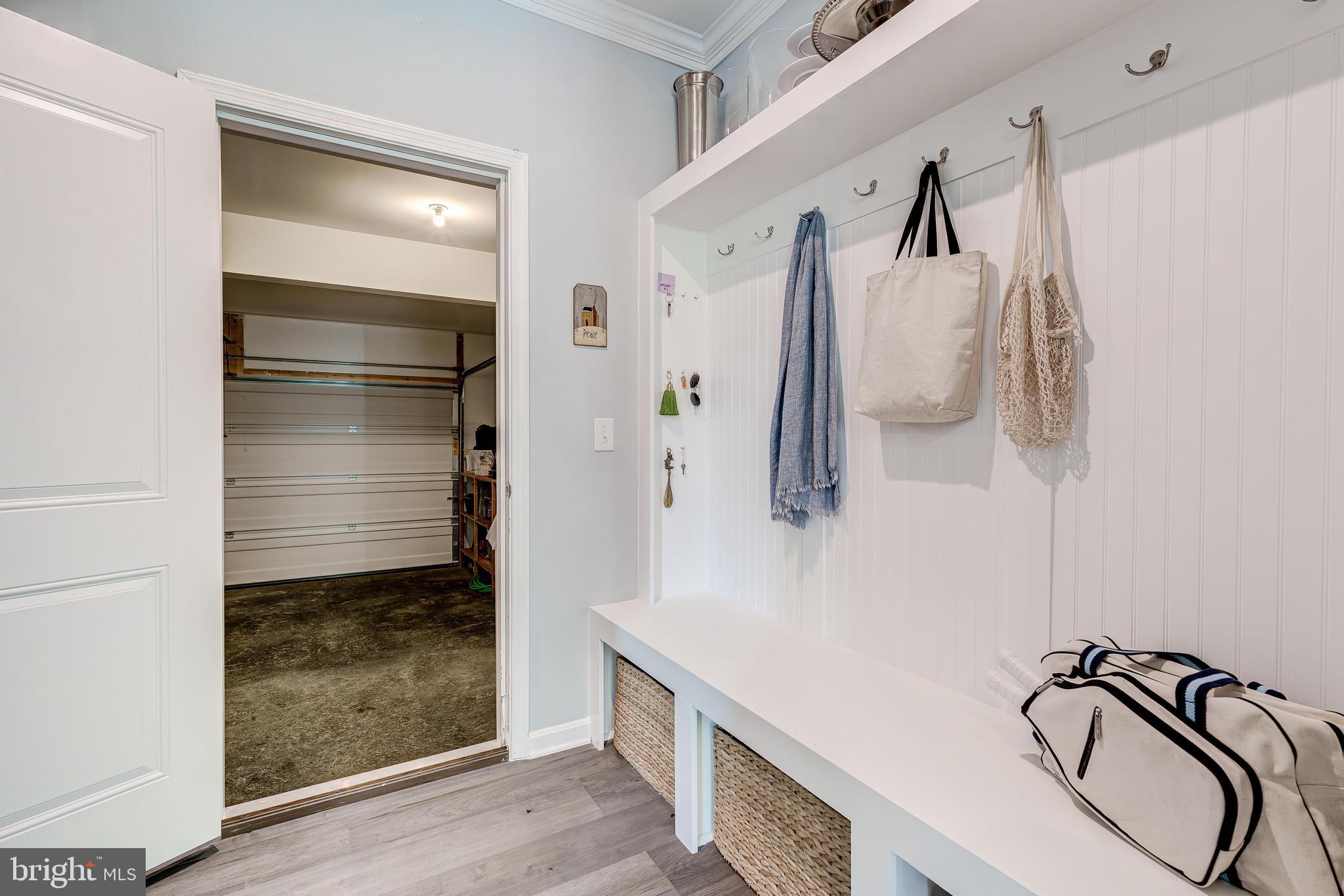 HAMPTON RUN - Residential