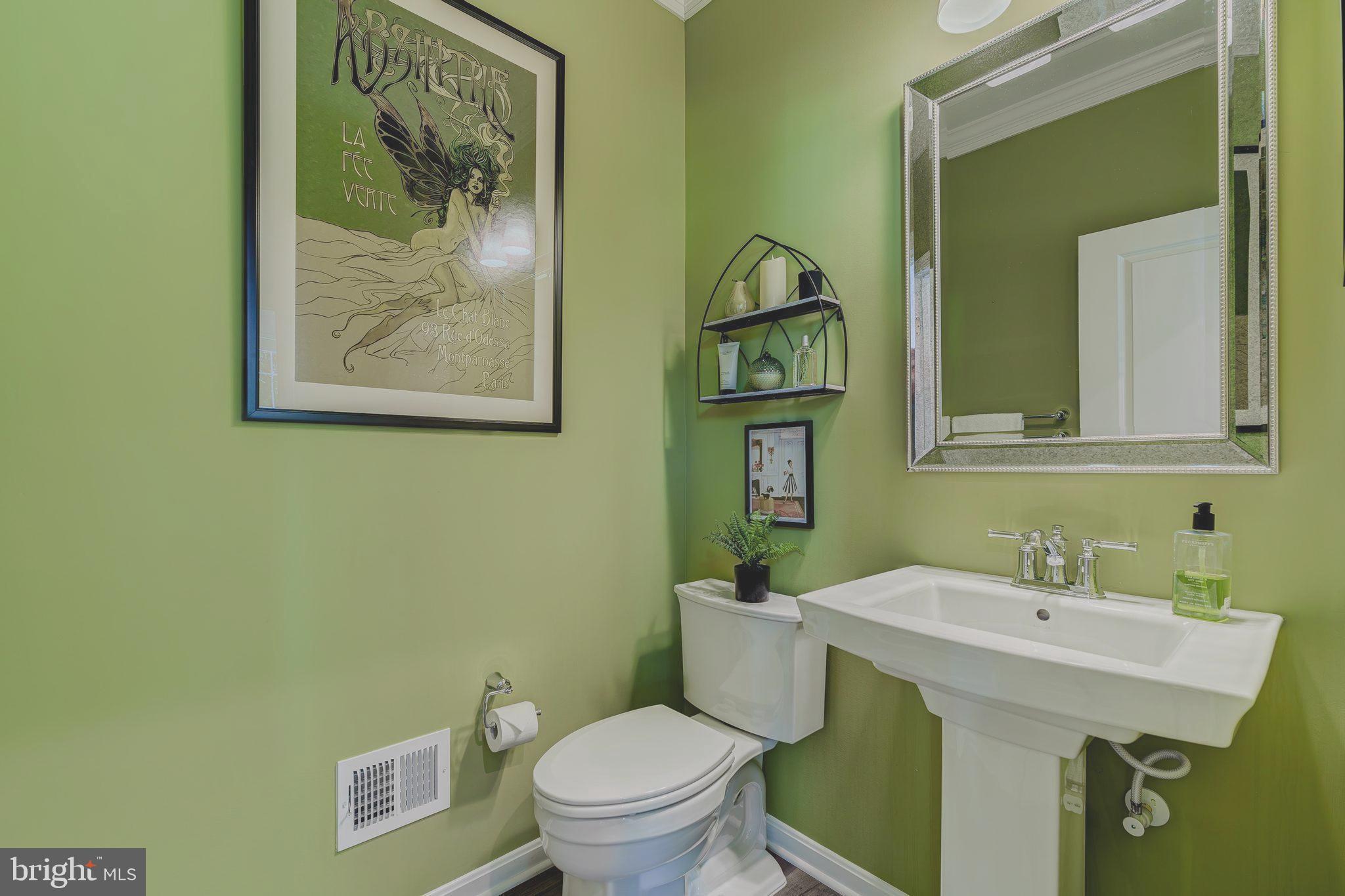 HAMPTON RUN - Residential