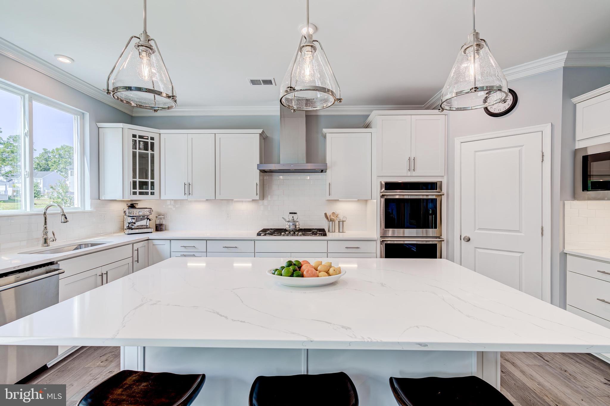 HAMPTON RUN - Residential