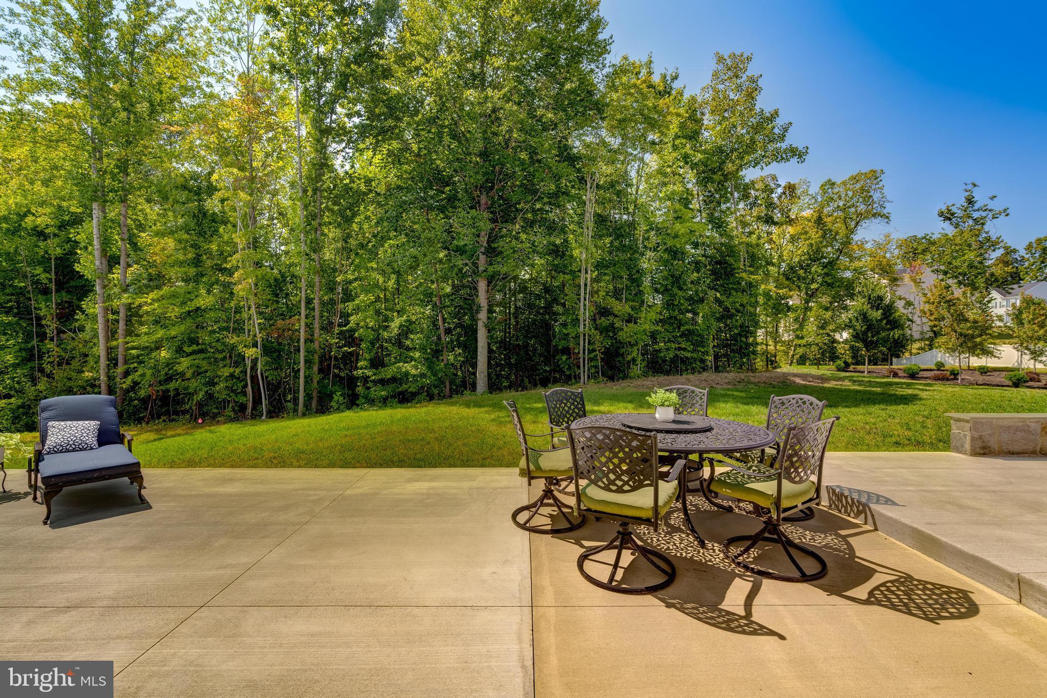 HAMPTON RUN - Residential