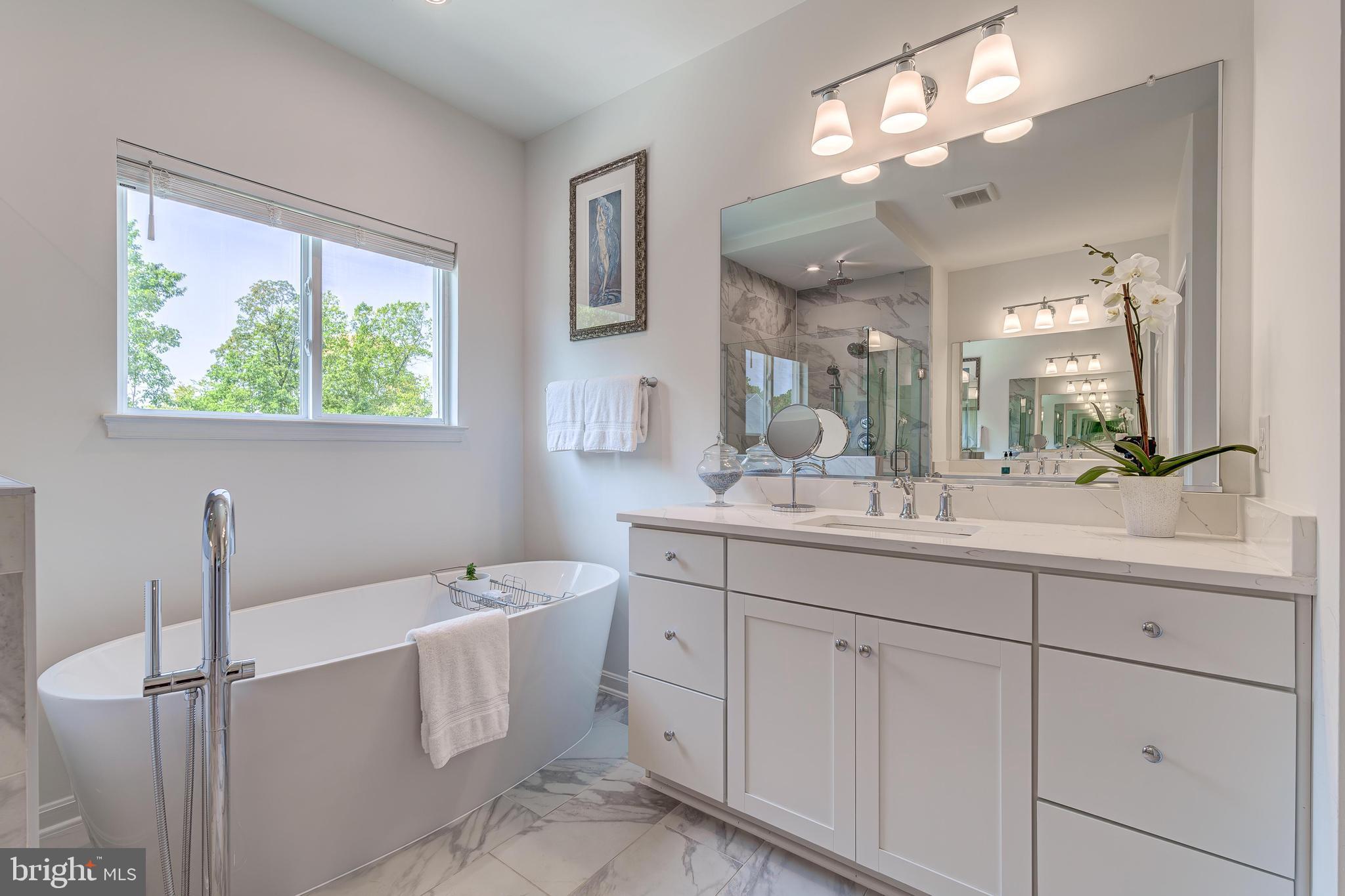 HAMPTON RUN - Residential