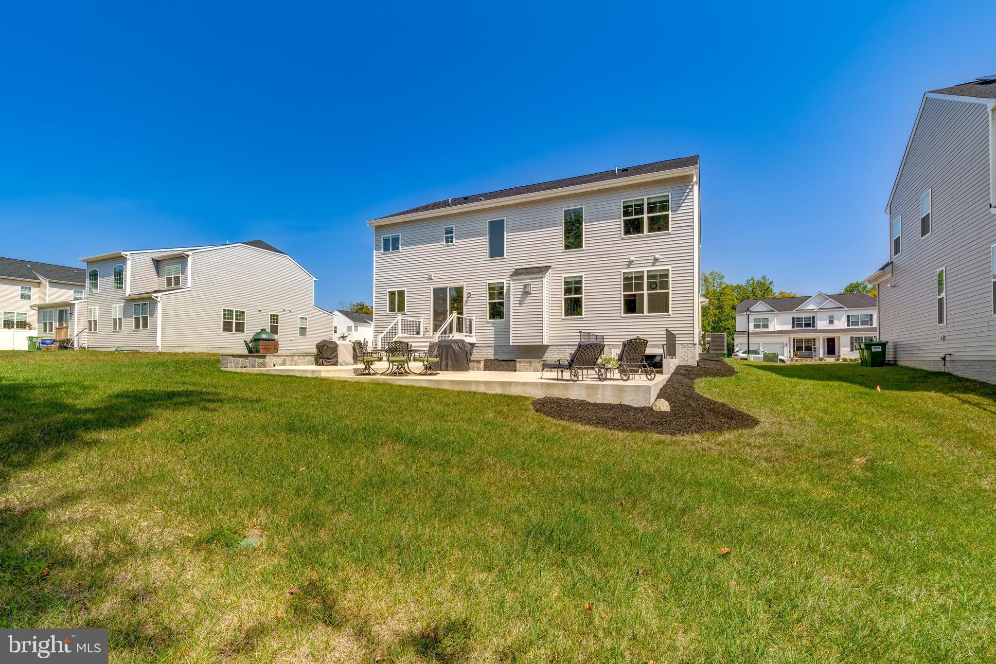 HAMPTON RUN - Residential