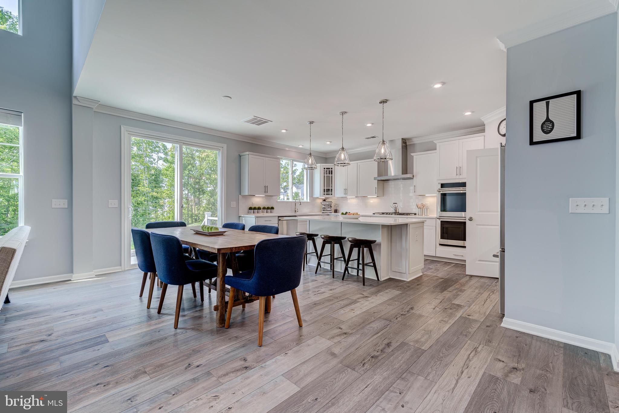 HAMPTON RUN - Residential