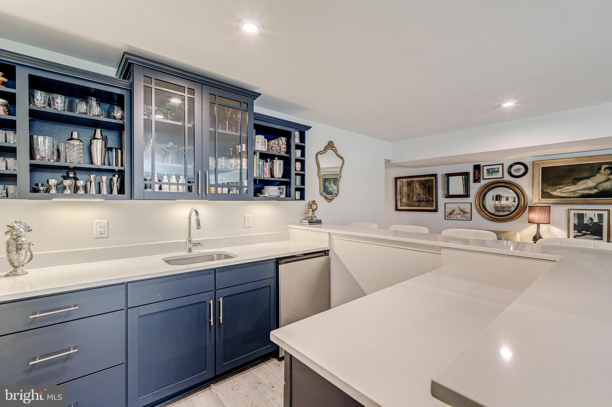 HAMPTON RUN - Residential