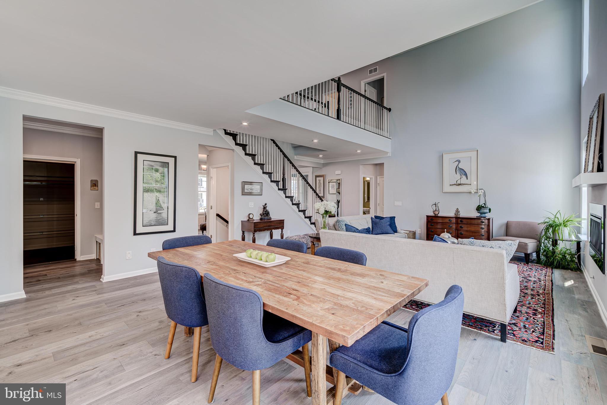 HAMPTON RUN - Residential