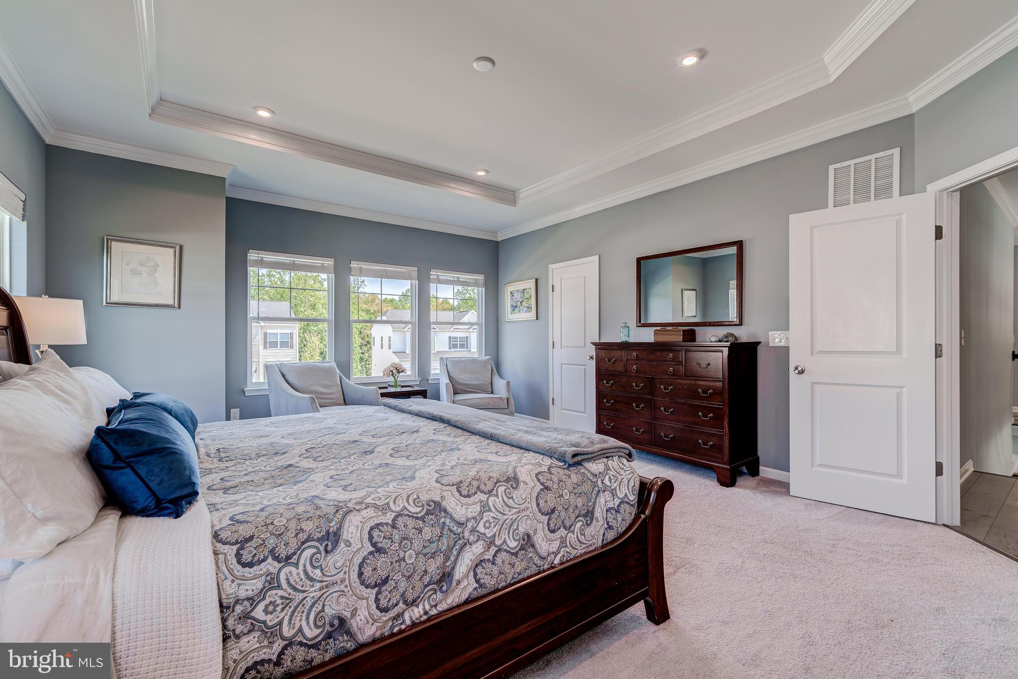 HAMPTON RUN - Residential