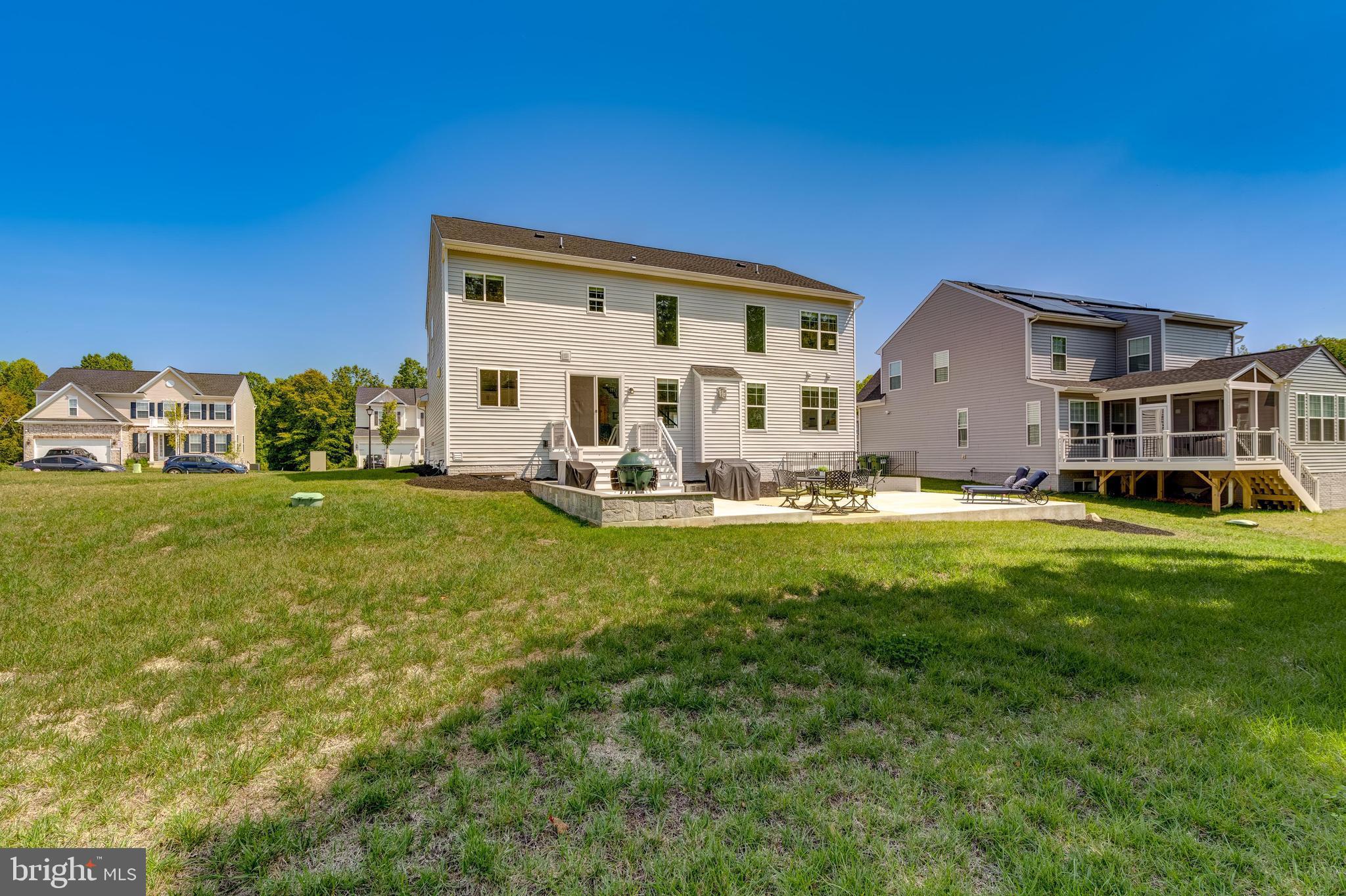 HAMPTON RUN - Residential