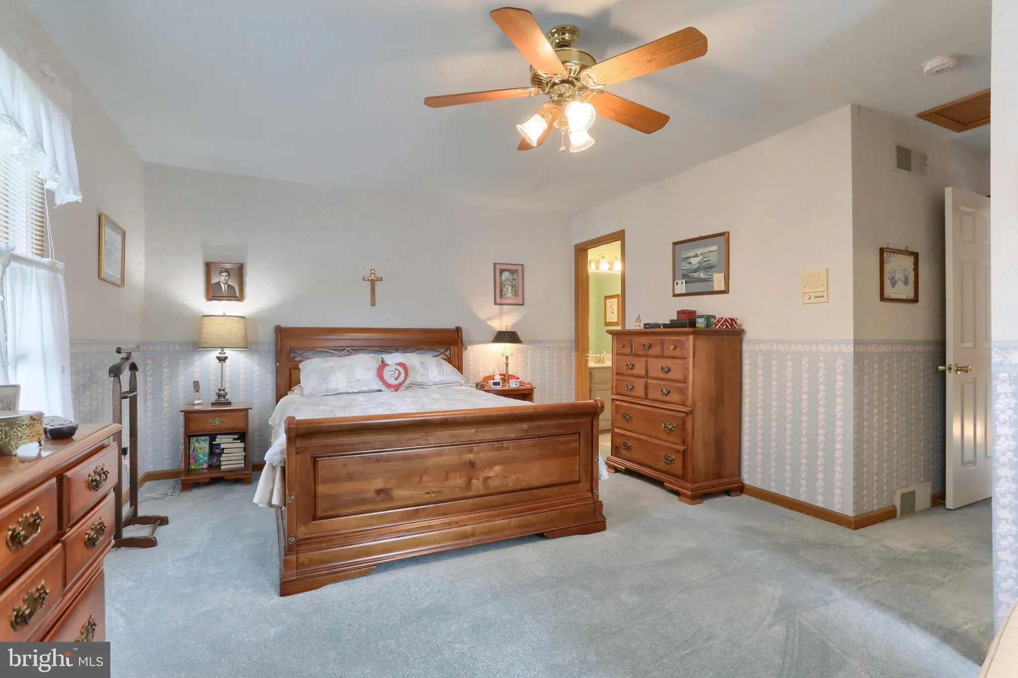 Hummelstown, Pennsylvania 17036, United States, 5 Bedrooms Bedrooms, ,4 BathroomsBathrooms,Residential,Pending,207263