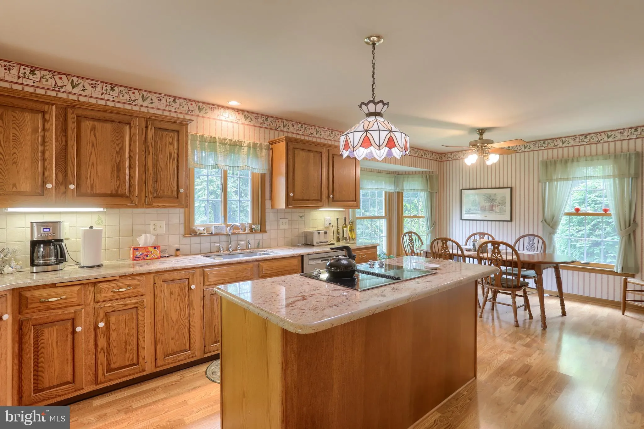 Hummelstown, Pennsylvania 17036, United States, 5 Bedrooms Bedrooms, ,4 BathroomsBathrooms,Residential,Pending,207263