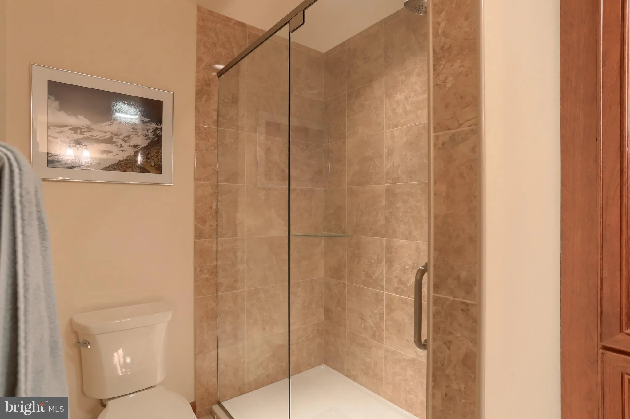 Hummelstown, Pennsylvania 17036, United States, 5 Bedrooms Bedrooms, ,4 BathroomsBathrooms,Residential,Pending,207263