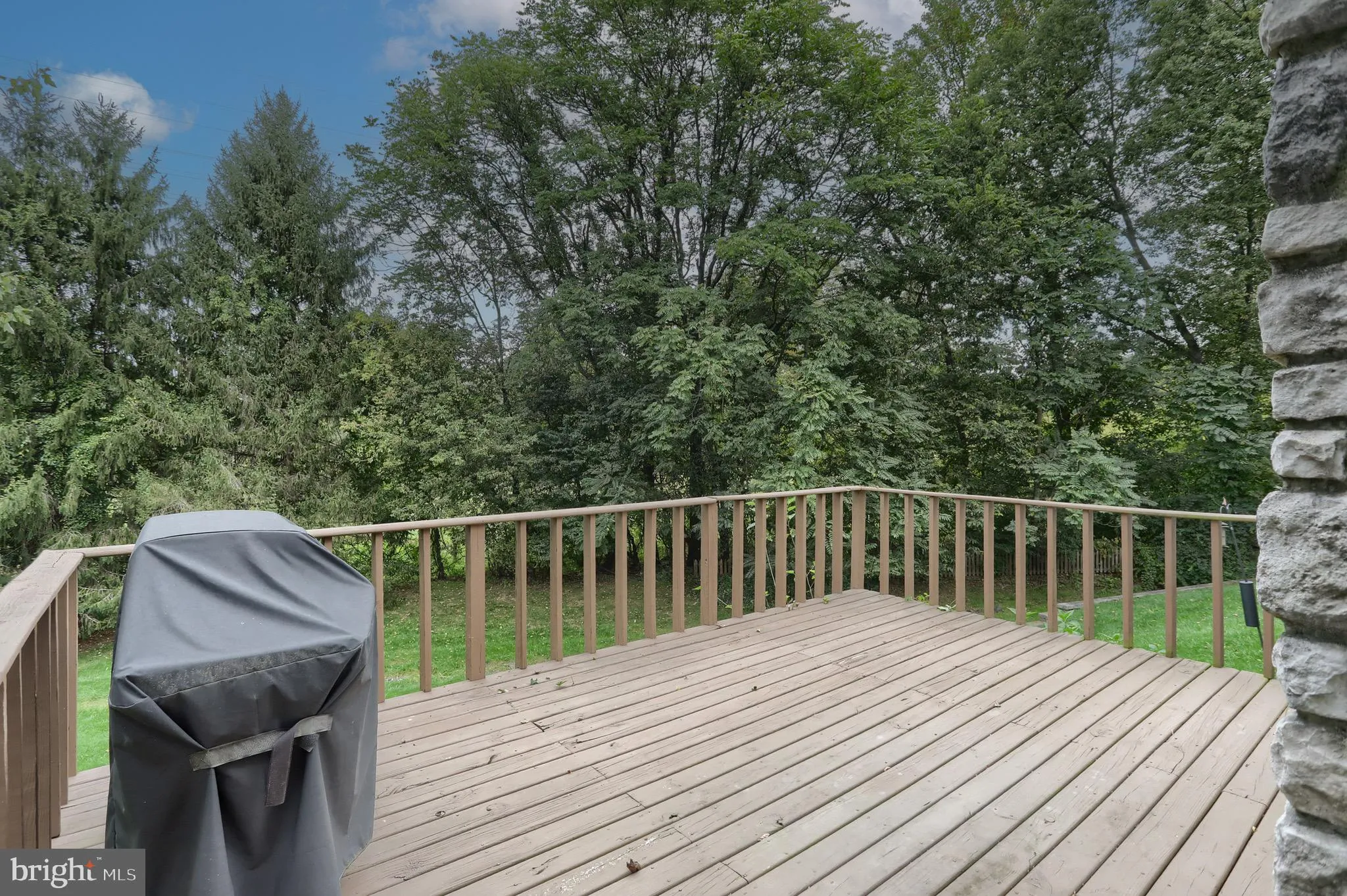 Hummelstown, Pennsylvania 17036, United States, 5 Bedrooms Bedrooms, ,4 BathroomsBathrooms,Residential,Pending,207263