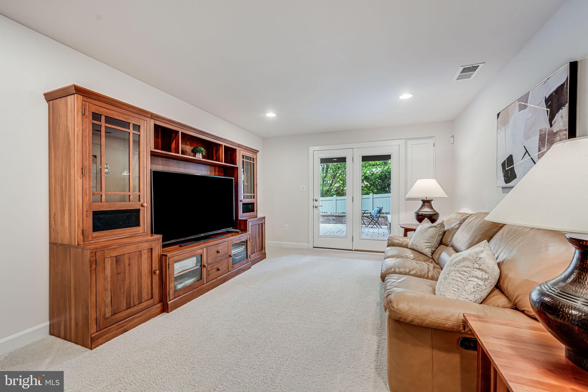 CHESTNUT PLACE - Residential