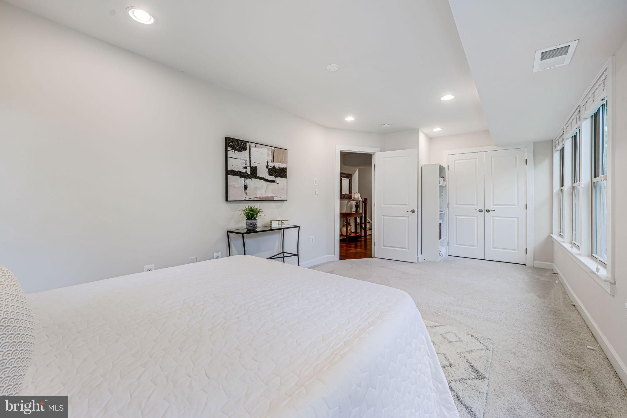 CHESTNUT PLACE - Residential