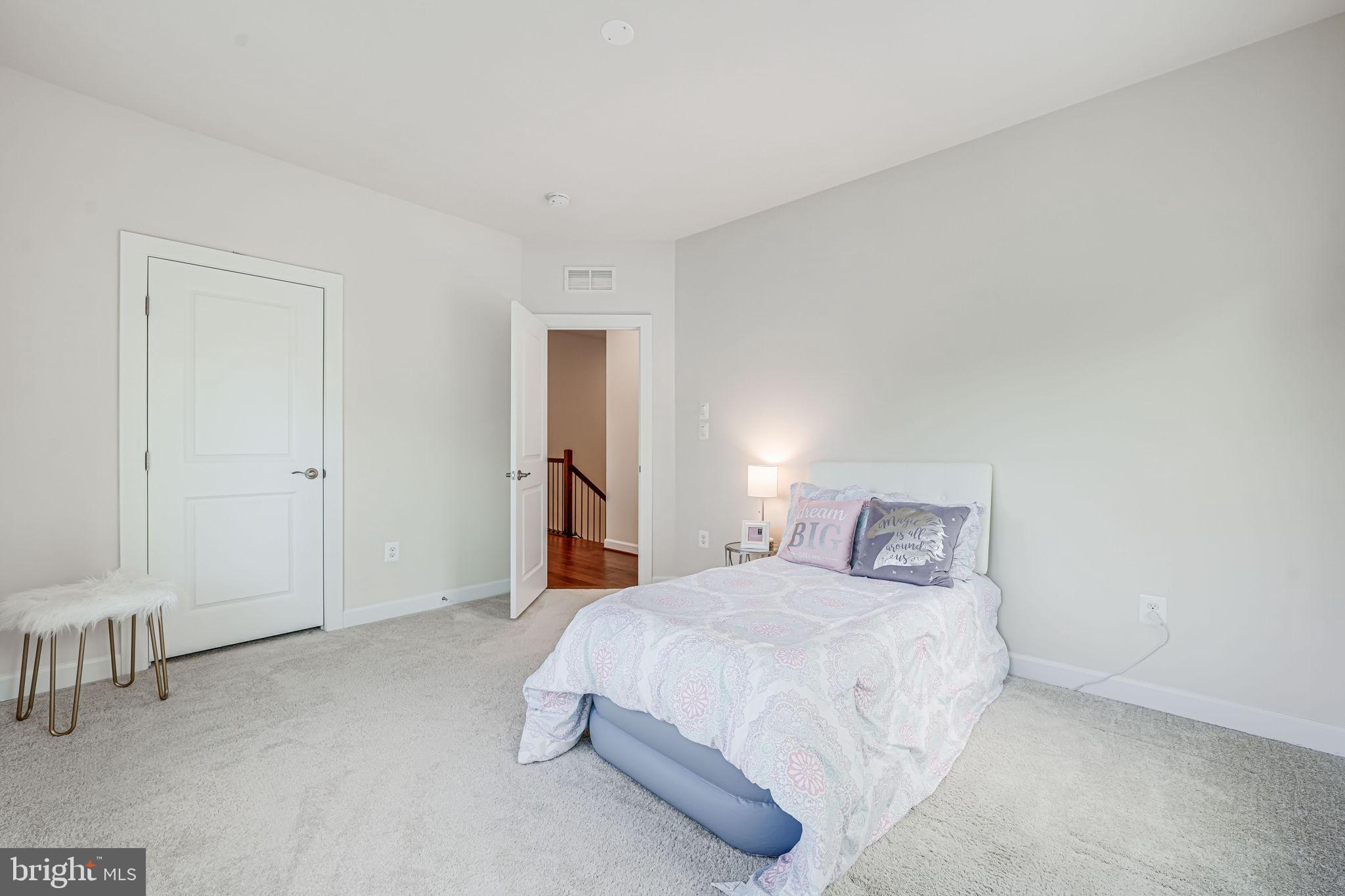 CHESTNUT PLACE - Residential