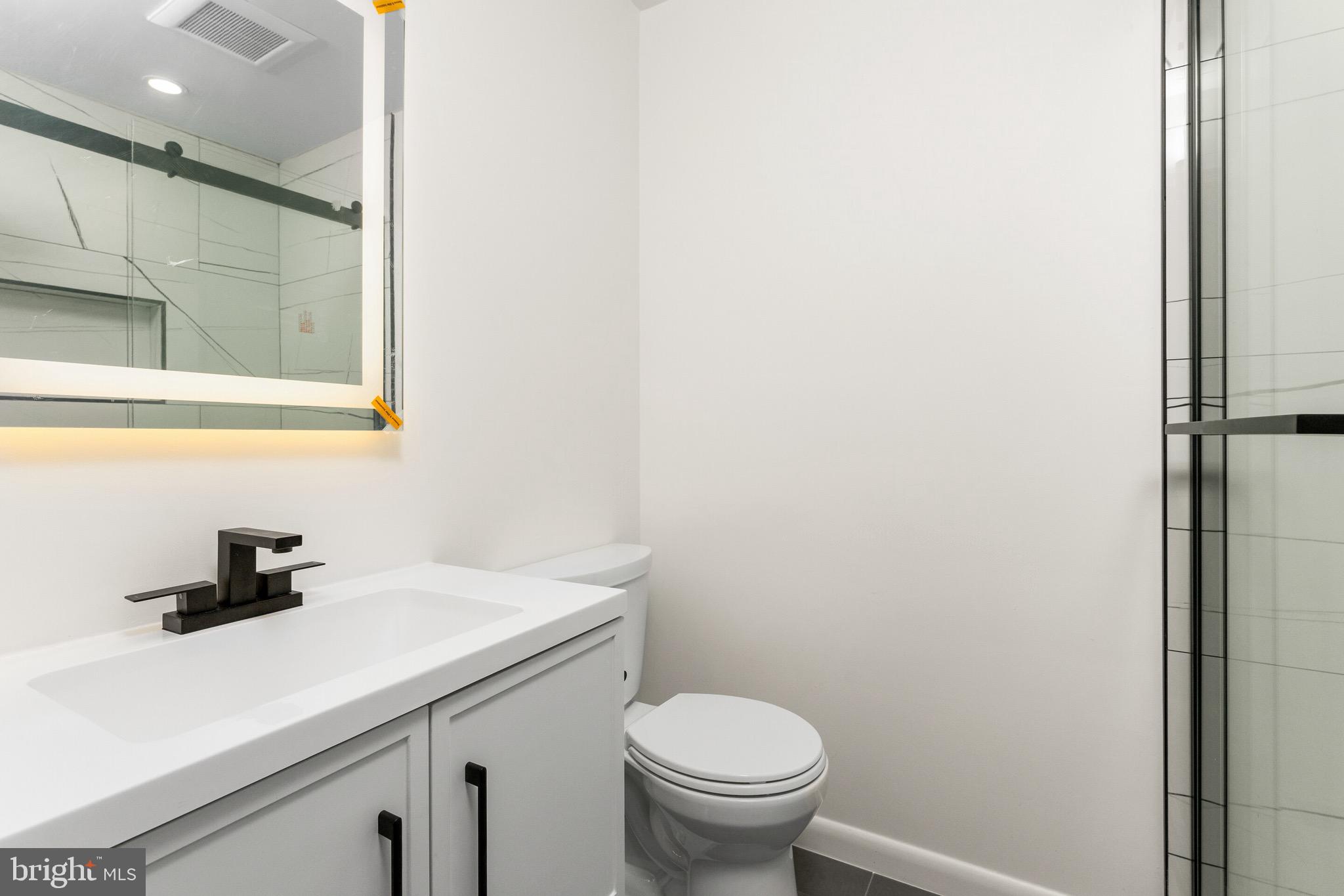 RESTON - Residential Lease