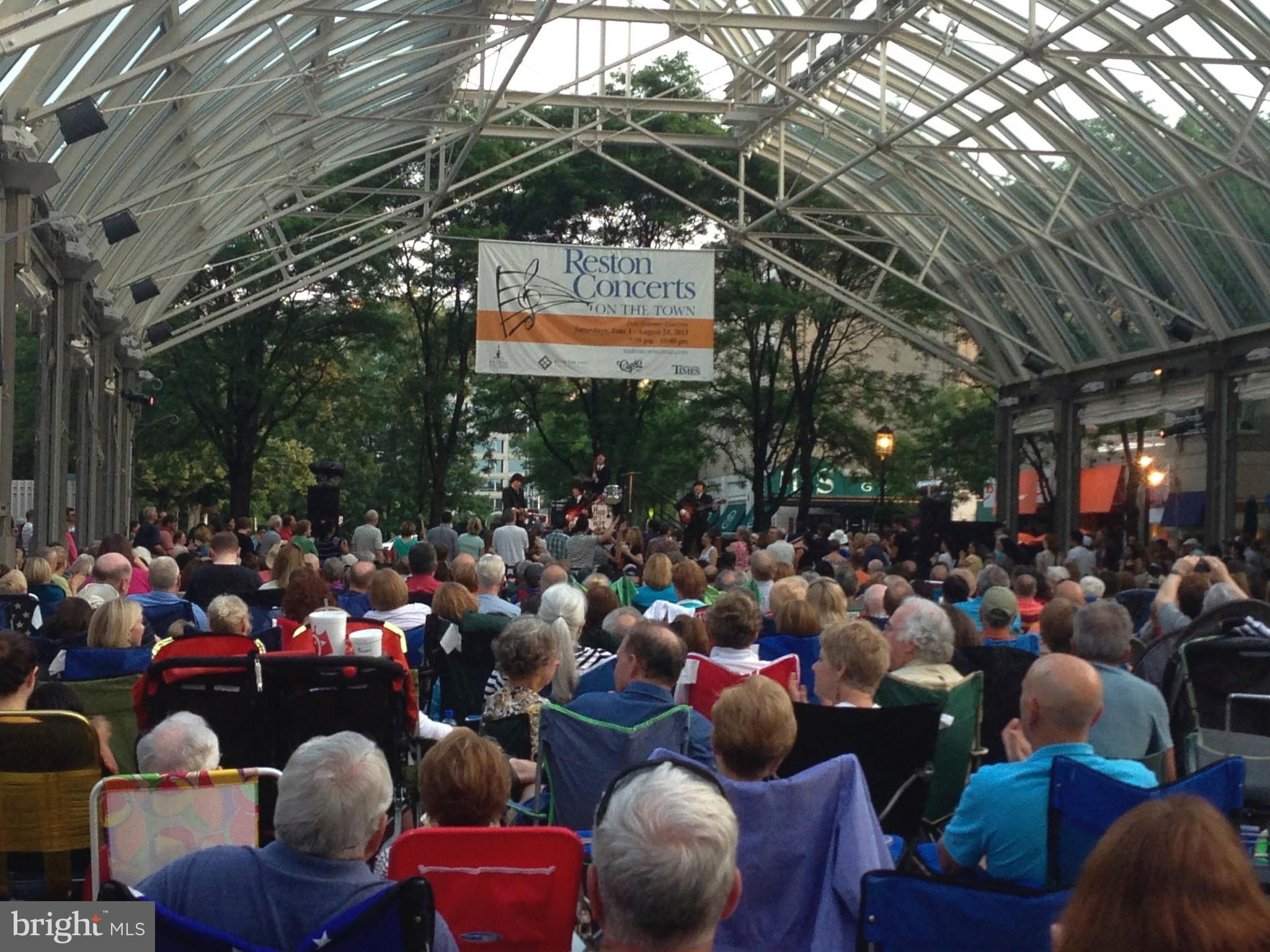 RESTON - Residential Lease