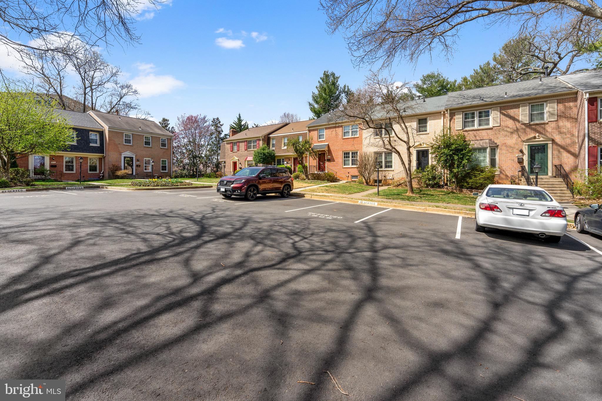 RESTON - Residential Lease