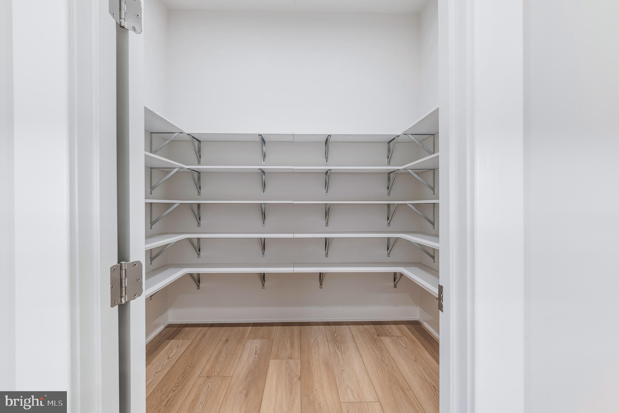 AMALYN - Residential