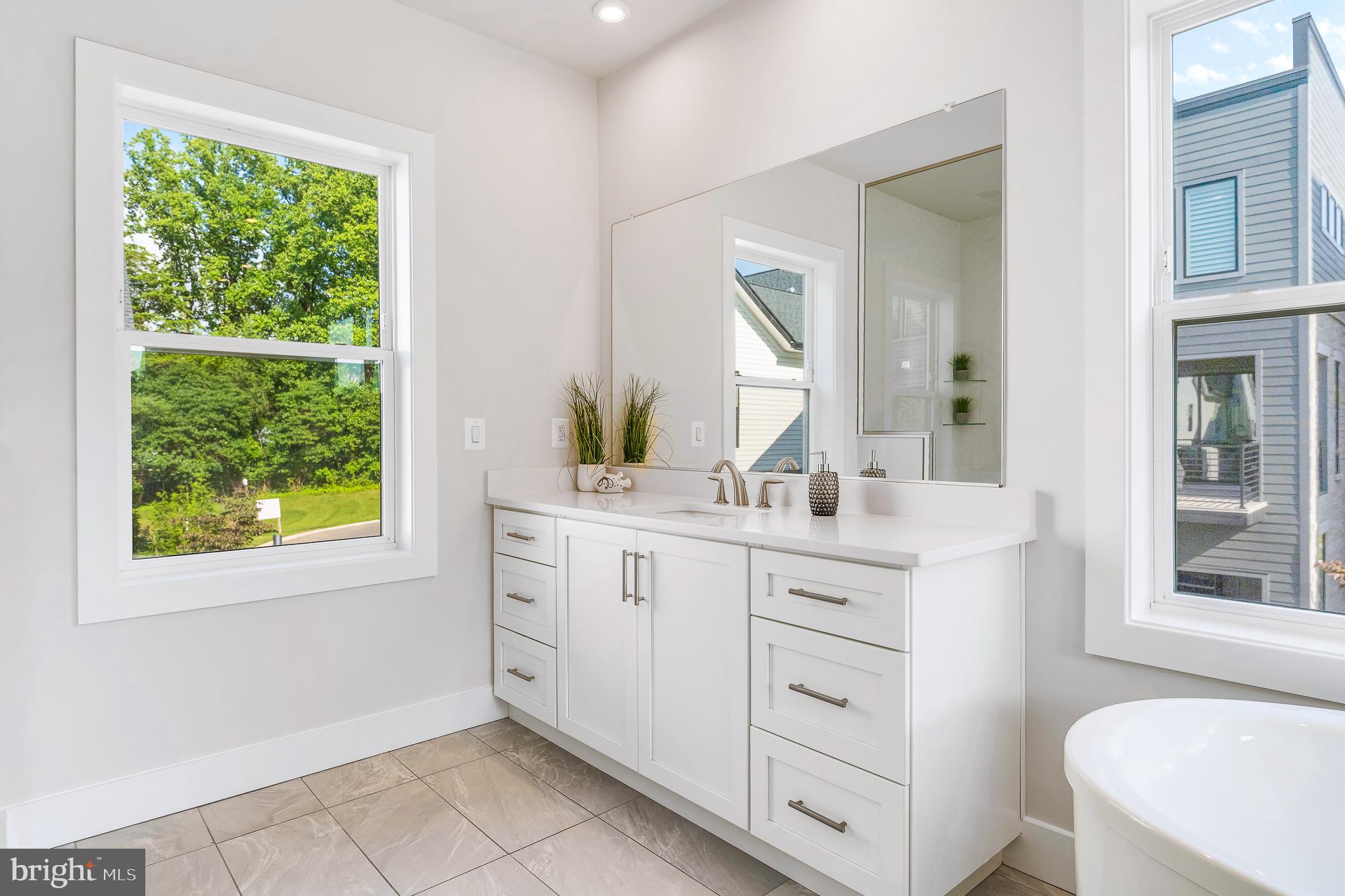 AMALYN - Residential