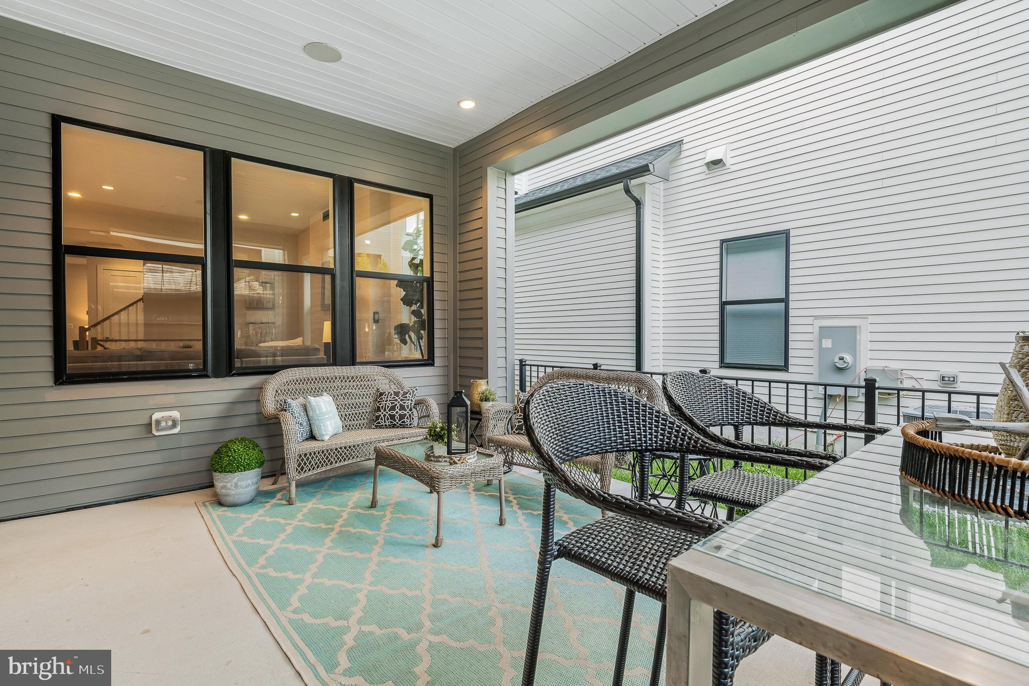 AMALYN - Residential