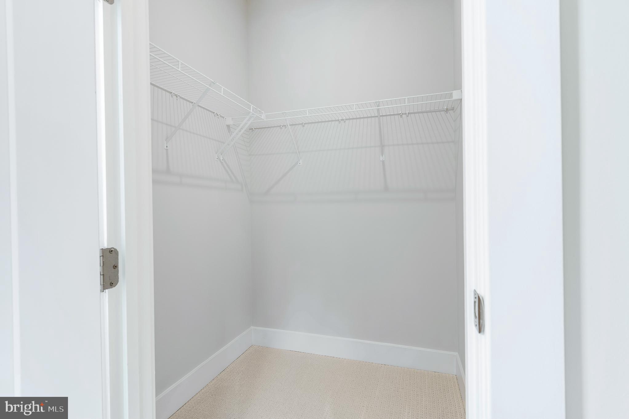 AMALYN - Residential