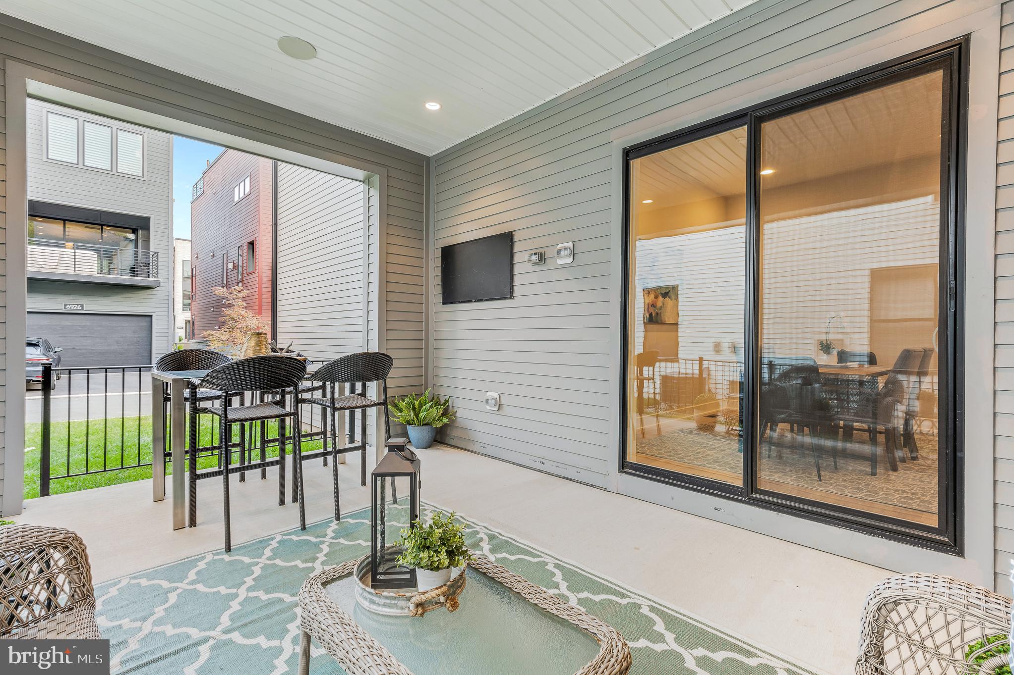 AMALYN - Residential