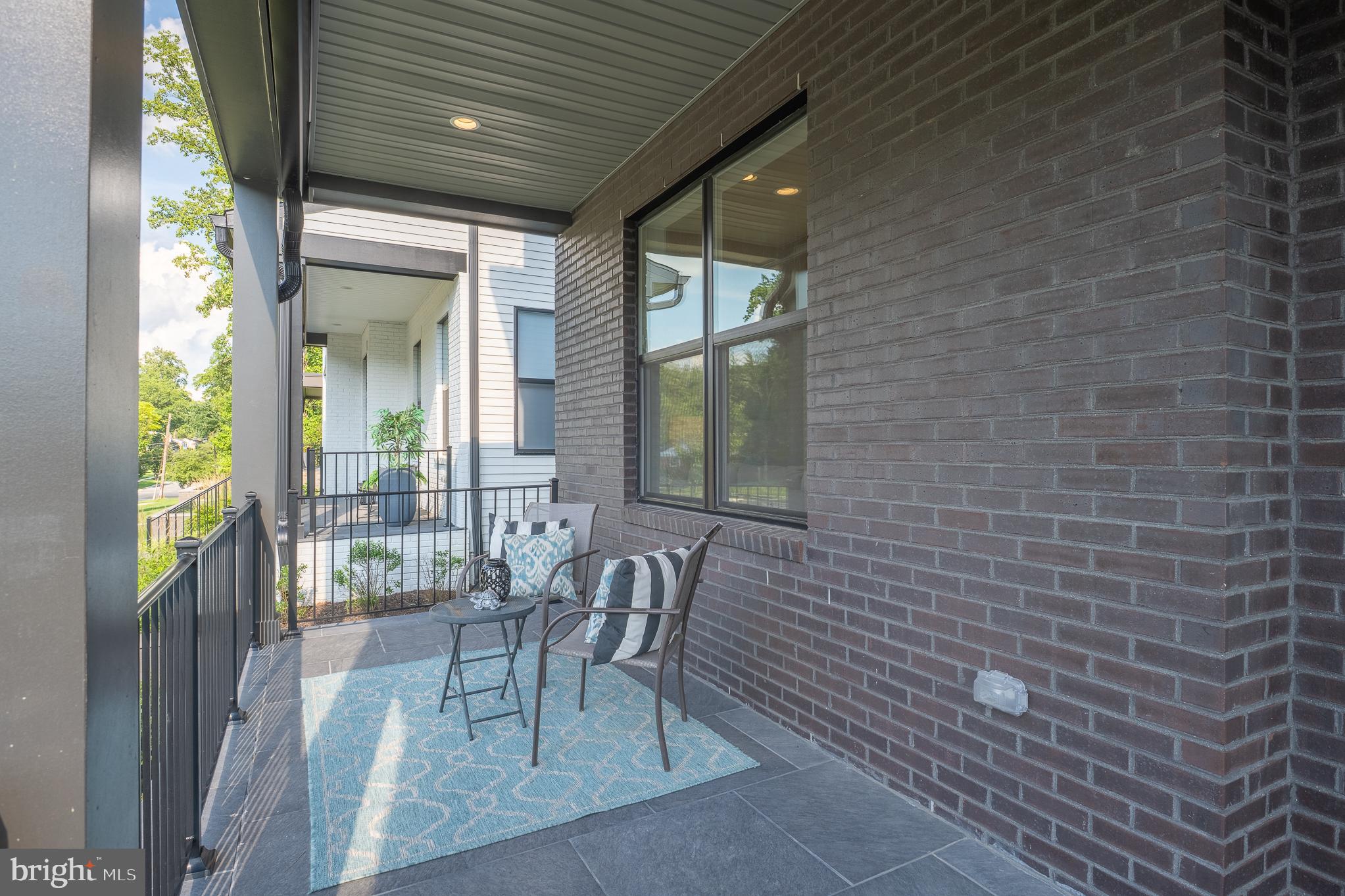 AMALYN - Residential