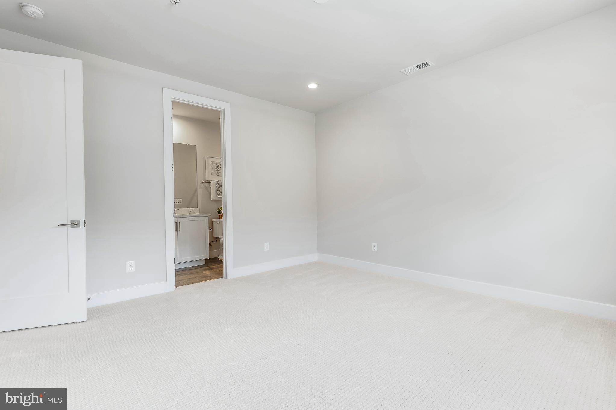 AMALYN - Residential