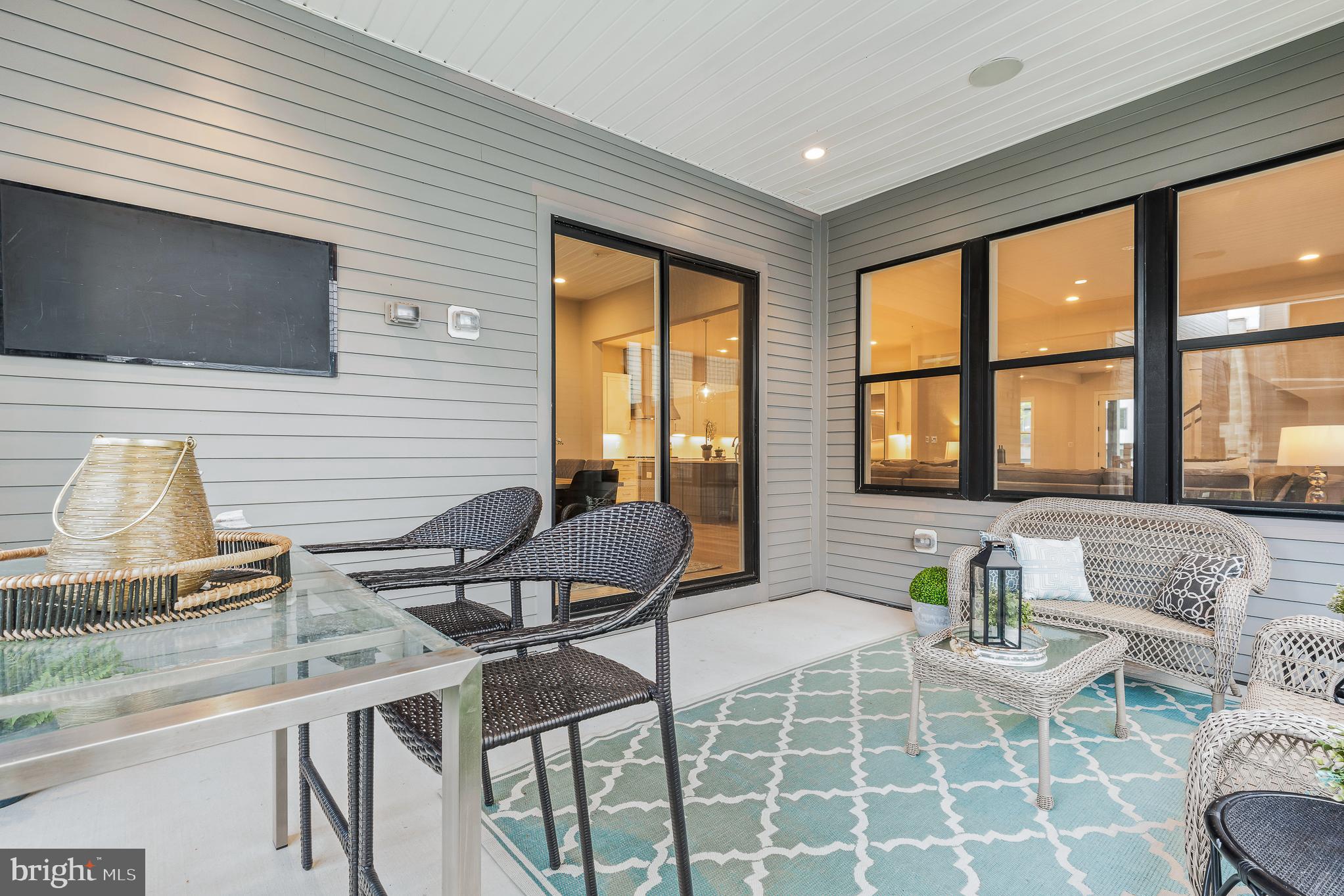 AMALYN - Residential