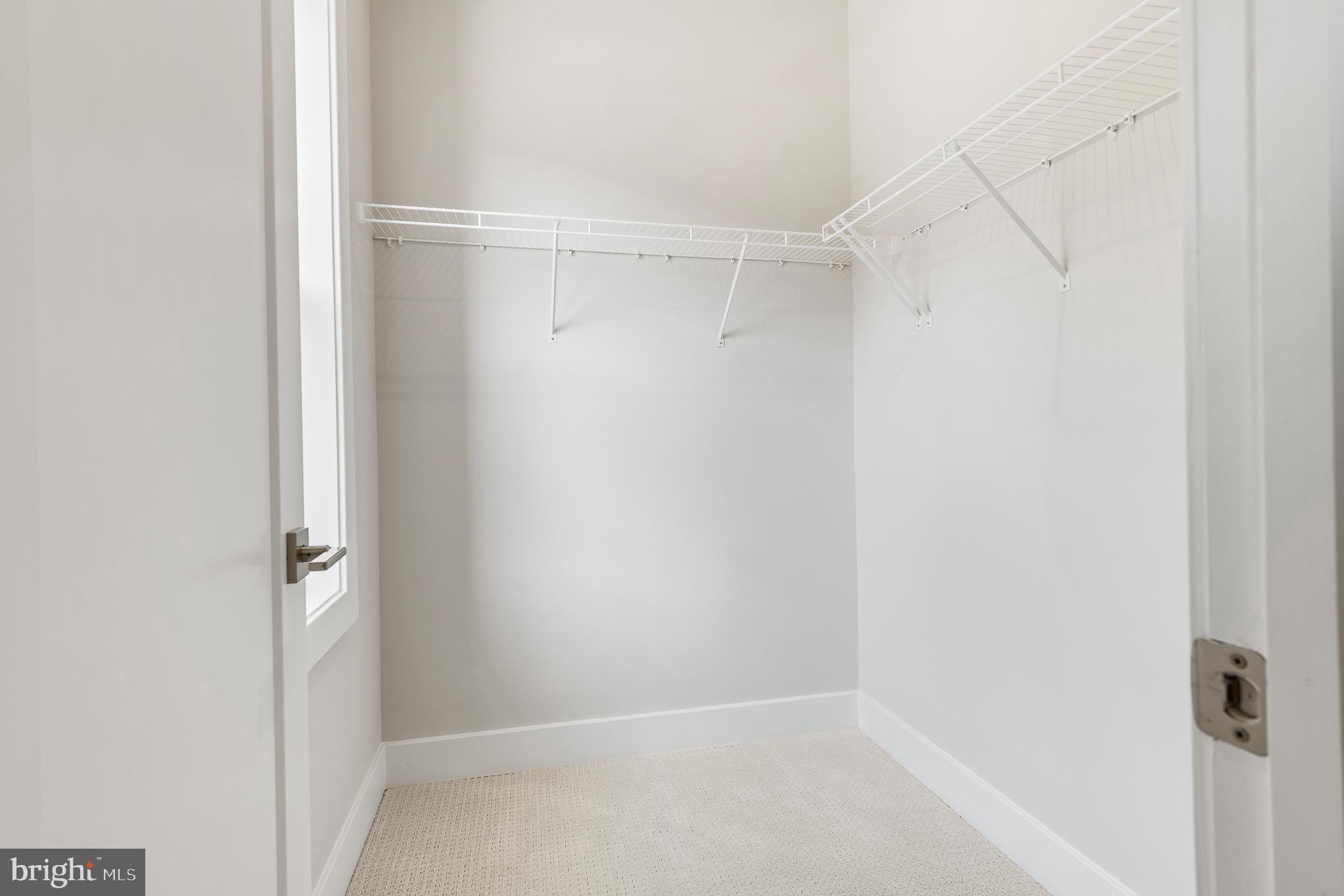 AMALYN - Residential